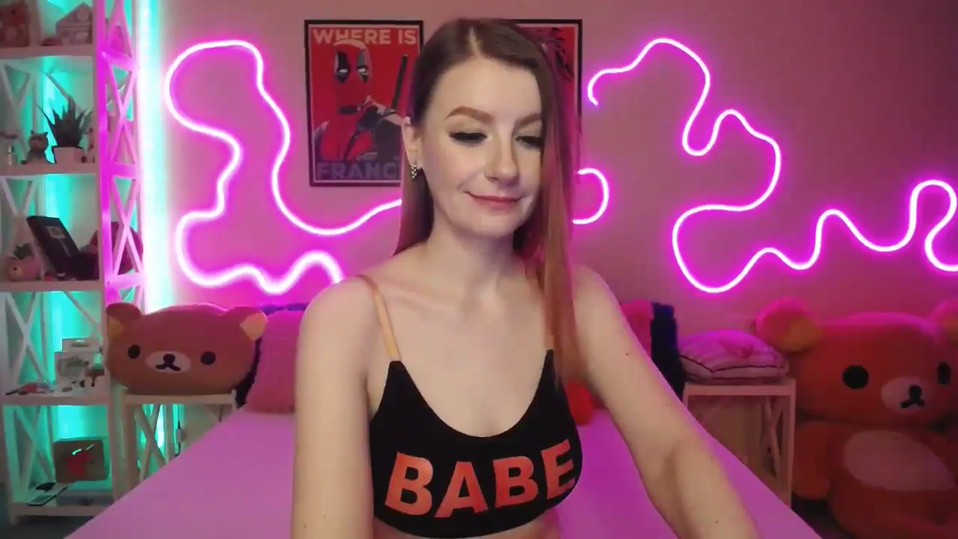 Gallery image thumbnail from HOWERGIRL's myfreecams stream on, 07/18/2025, 18:21 image 13 of 20