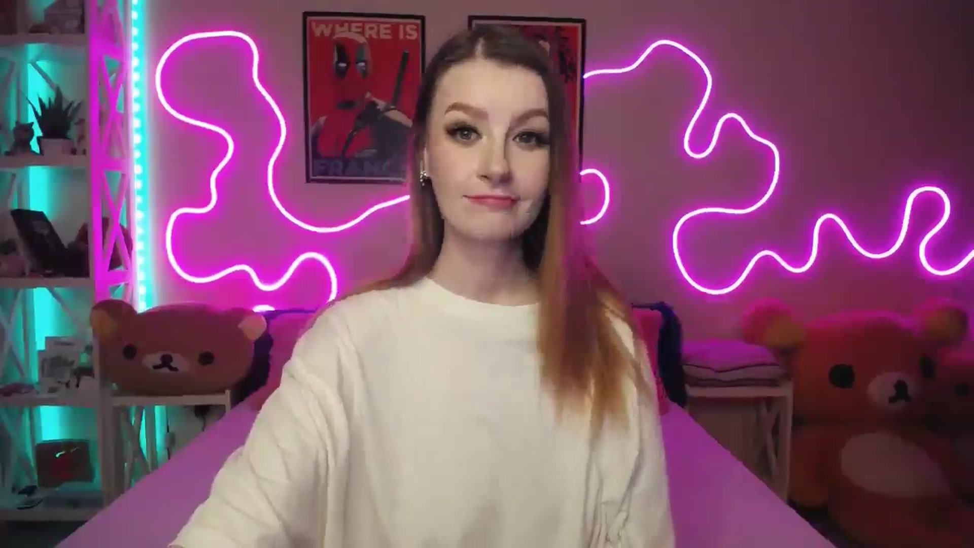 Gallery image thumbnail from HOWERGIRL's myfreecams stream on, 07/22/2025, 19:00 image 15 of 20