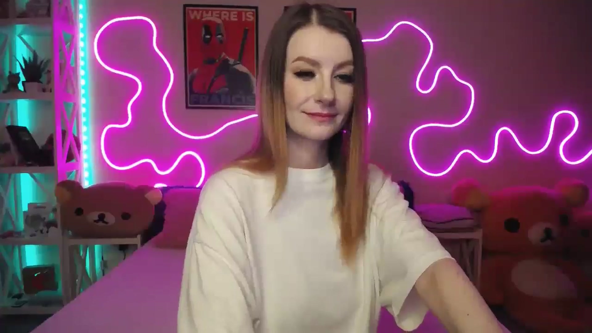 Gallery image thumbnail from HOWERGIRL's myfreecams stream on, 07/22/2025, 19:00 image 20 of 20