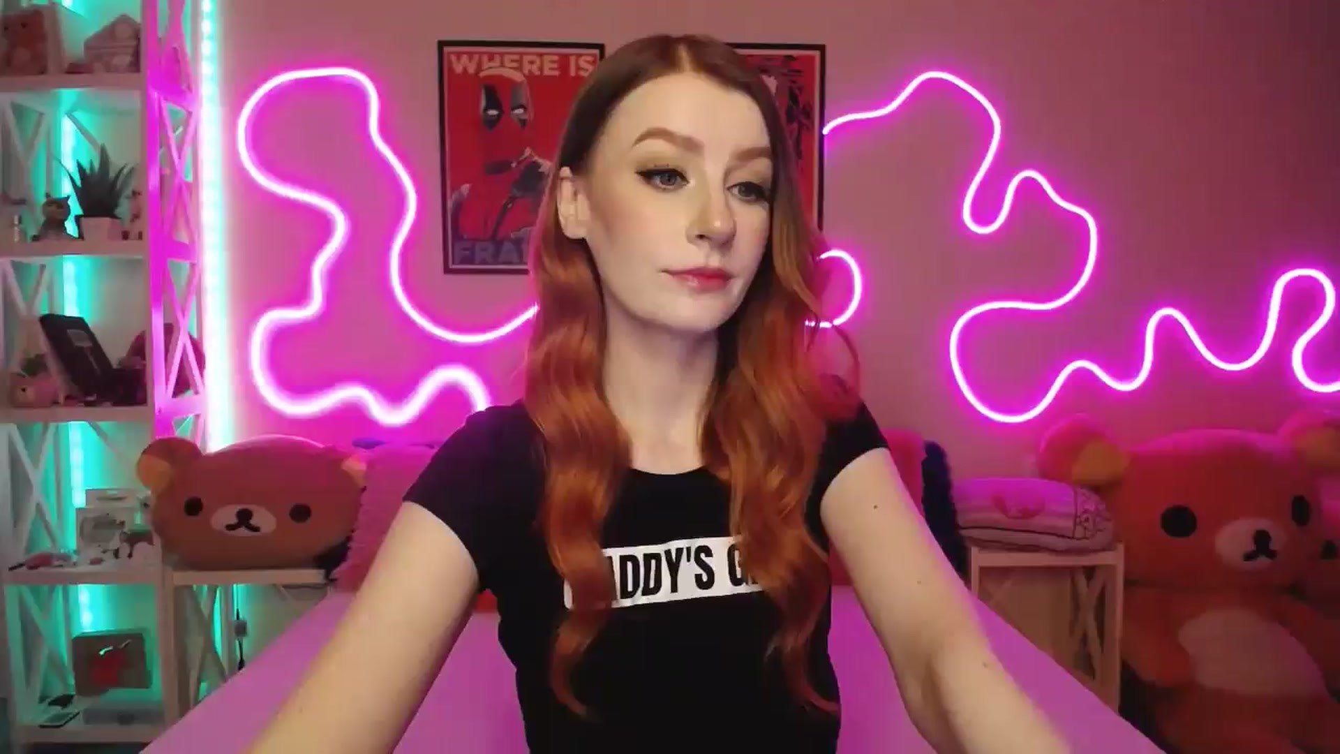 Gallery image thumbnail from HOWERGIRL's myfreecams stream on, 07/25/2025, 16:48 image 18 of 20