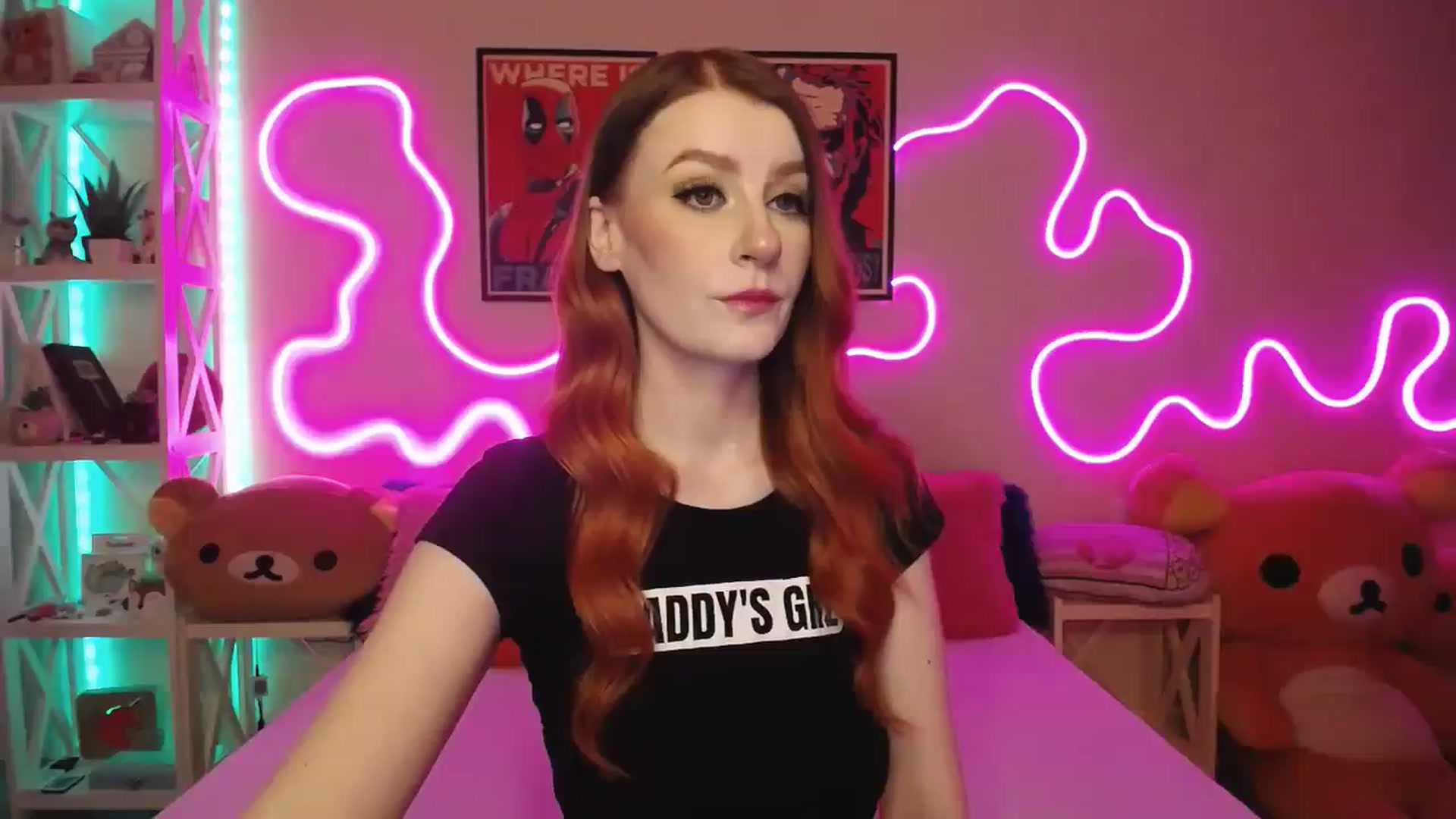 Gallery image thumbnail from HOWERGIRL's myfreecams stream on, 07/25/2025, 16:48 image 10 of 20
