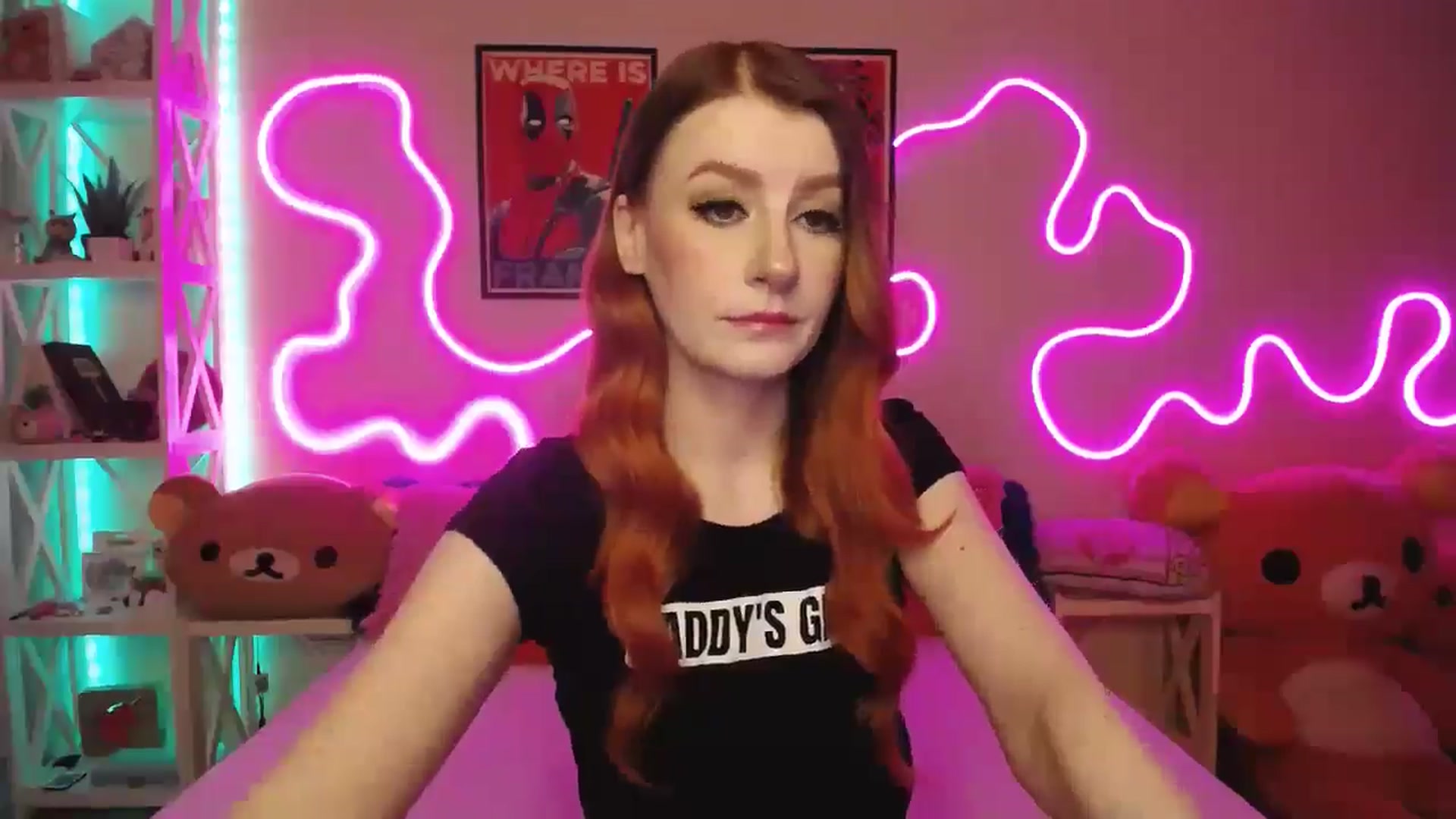 Gallery image thumbnail from HOWERGIRL's myfreecams stream on, 07/25/2025, 16:48 image 15 of 20