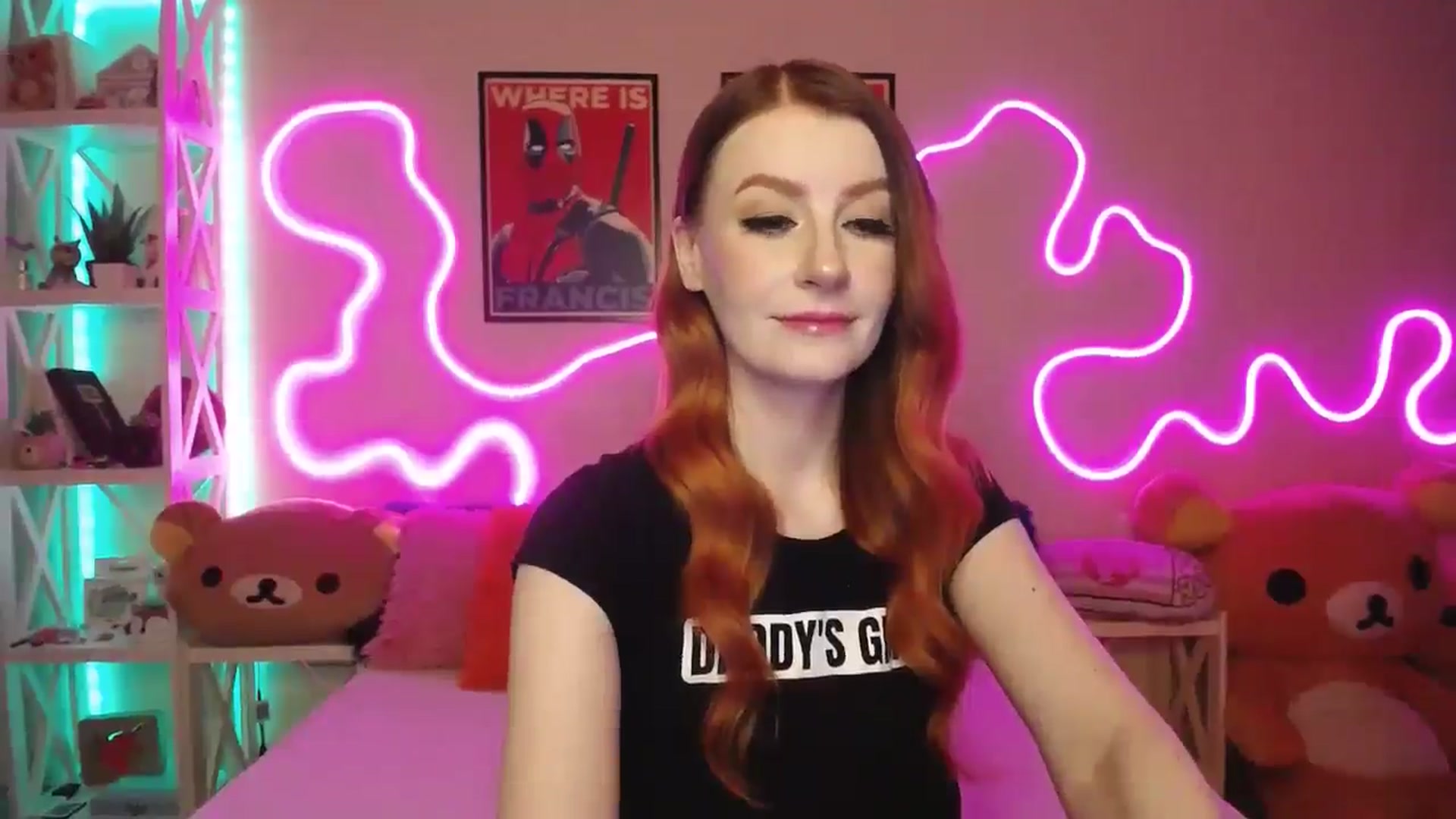 Gallery image thumbnail from HOWERGIRL's myfreecams stream on, 07/25/2025, 18:14 image 12 of 20