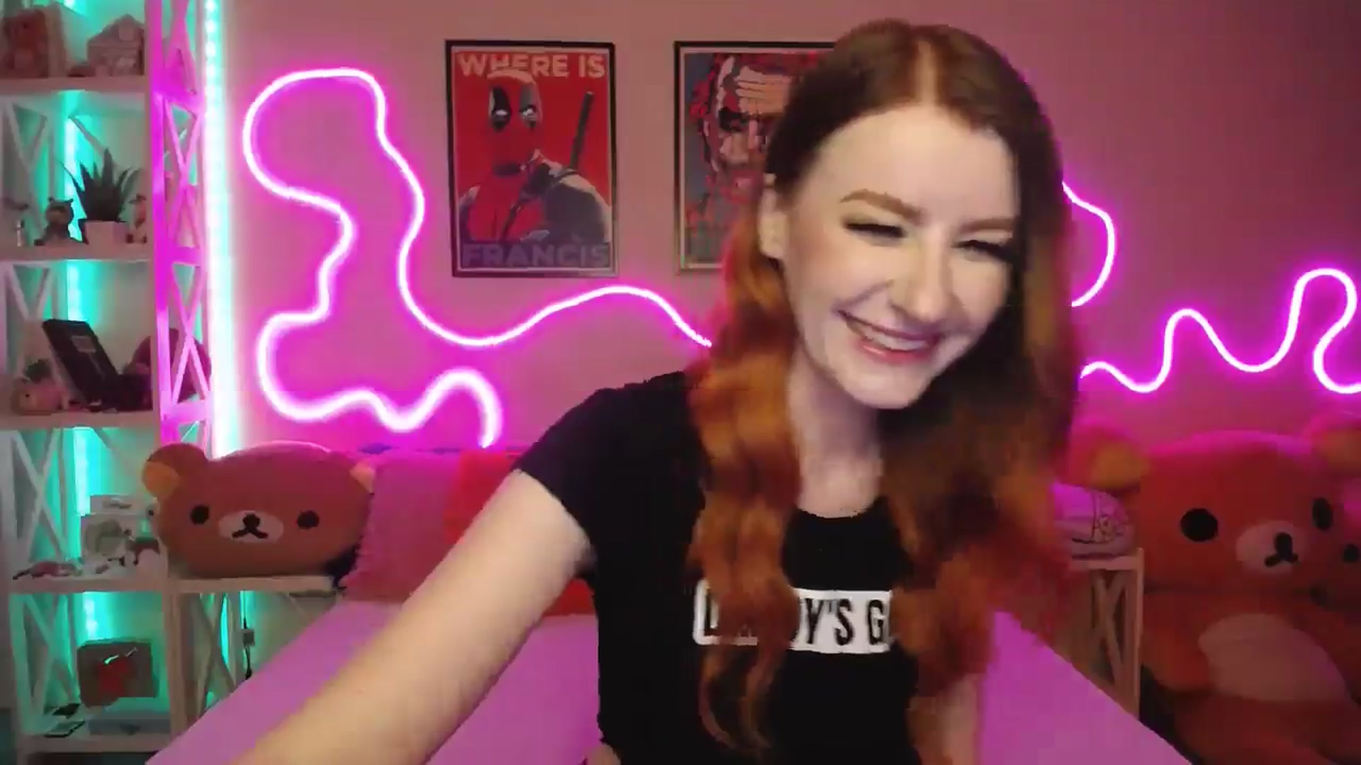 Gallery image thumbnail from HOWERGIRL's myfreecams stream on, 07/25/2025, 18:14 image 15 of 20