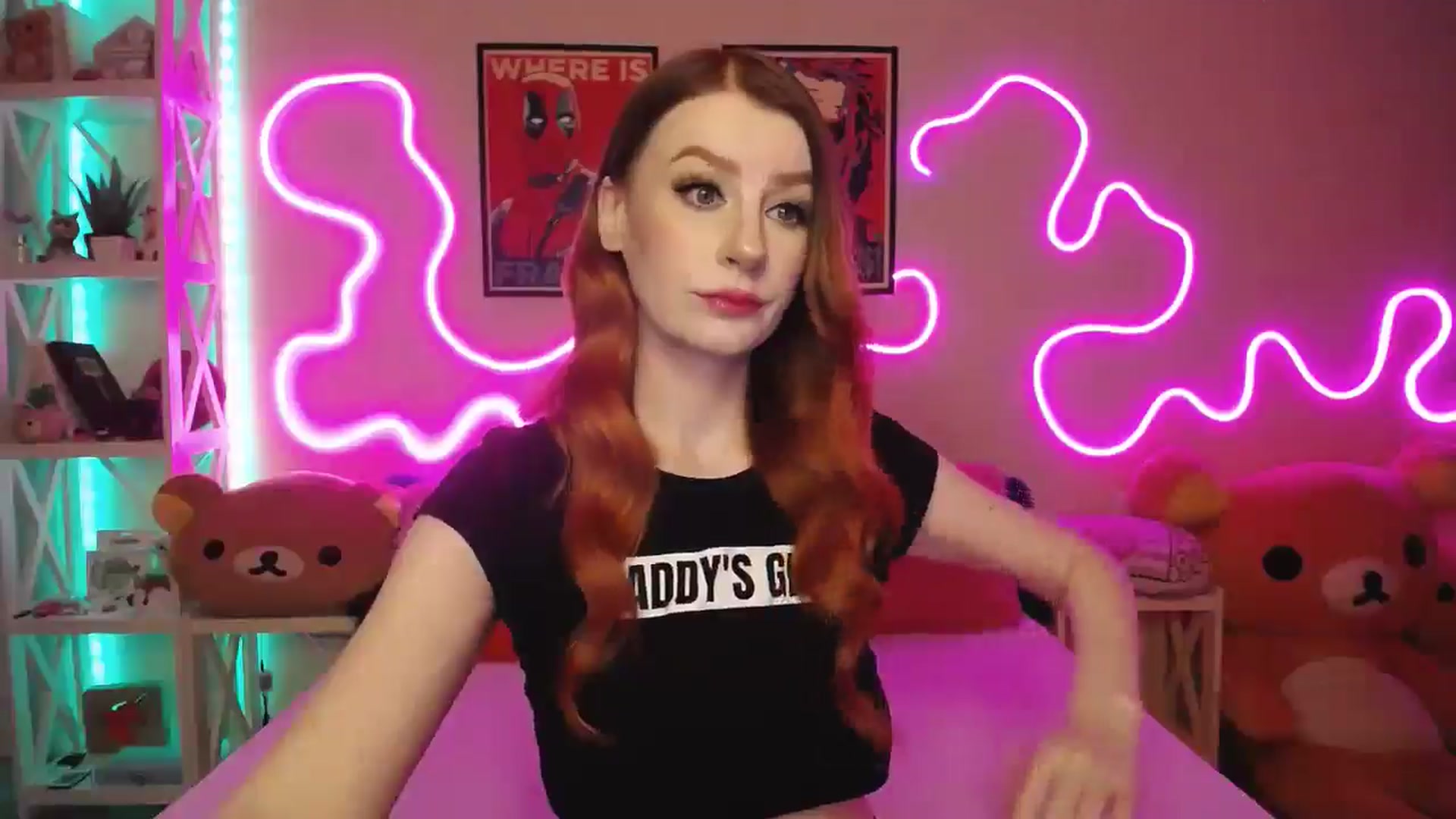 Gallery image thumbnail from HOWERGIRL's myfreecams stream on, 07/25/2025, 20:23 image 2 of 20