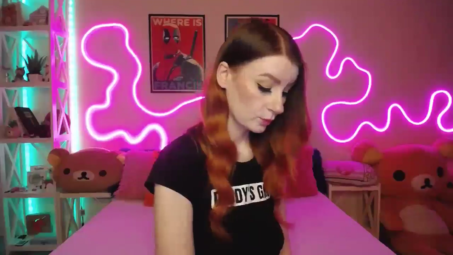 Gallery image thumbnail from HOWERGIRL's myfreecams stream on, 07/25/2025, 20:23 image 8 of 20