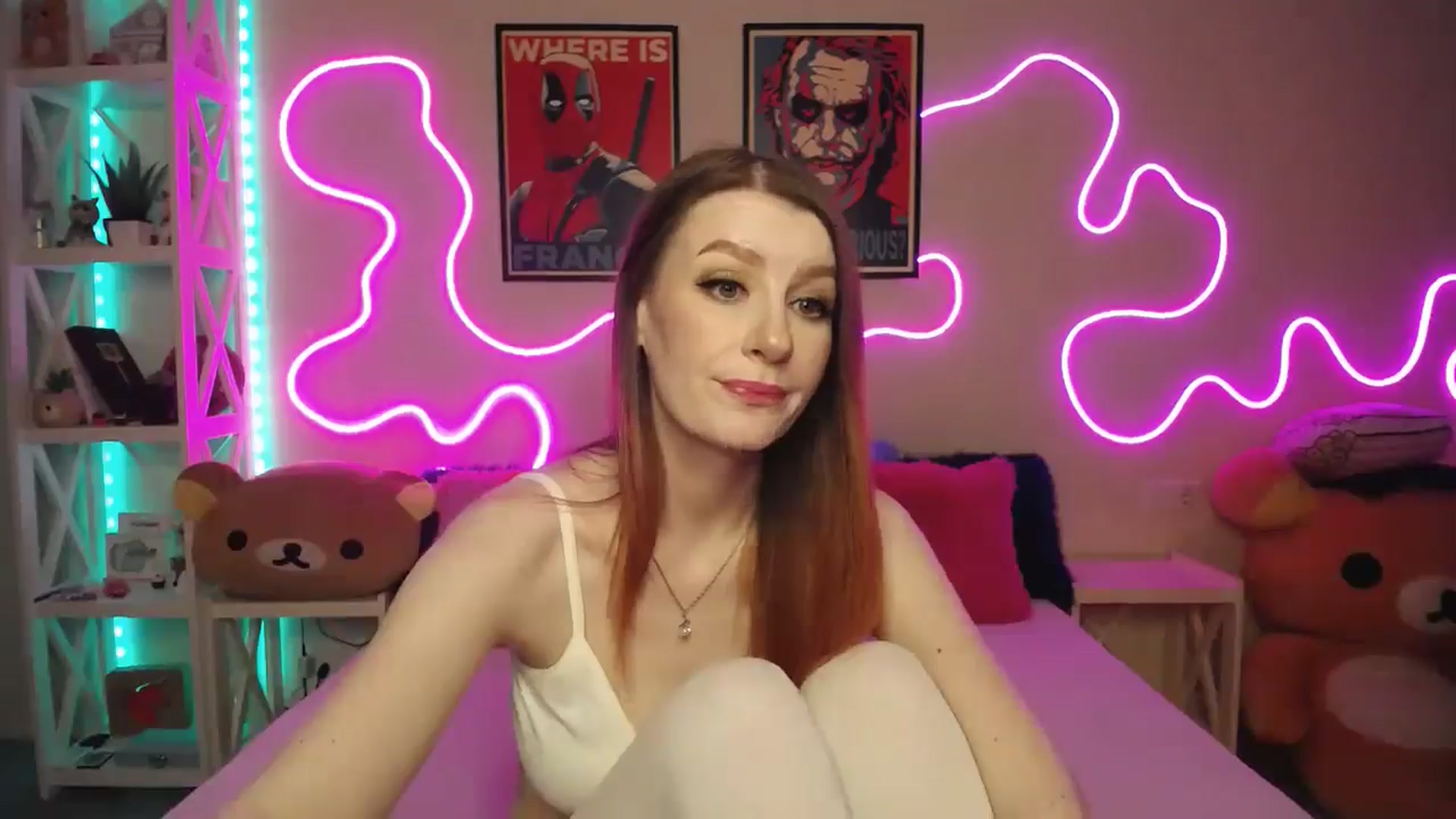 Gallery image thumbnail from HOWERGIRL's myfreecams stream on, 08/01/2025, 18:21 image 14 of 20