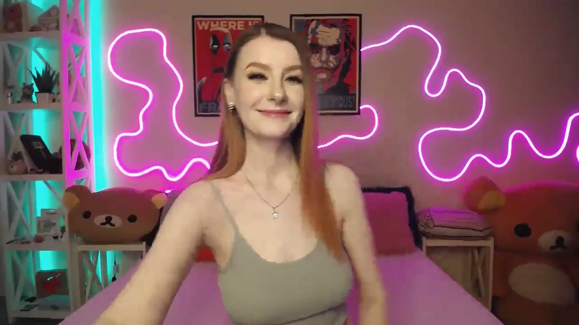 Gallery image thumbnail from HOWERGIRL's myfreecams stream on, 08/08/2025, 18:50 image 15 of 20