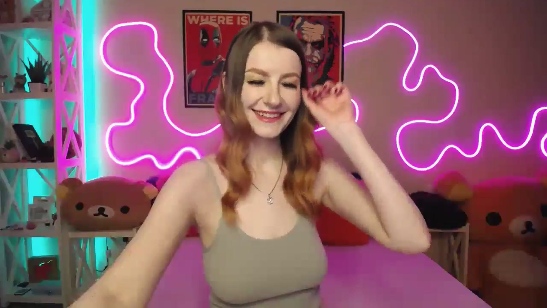 Gallery image thumbnail from HOWERGIRL's myfreecams stream on, 08/18/2025, 17:47 image 18 of 20