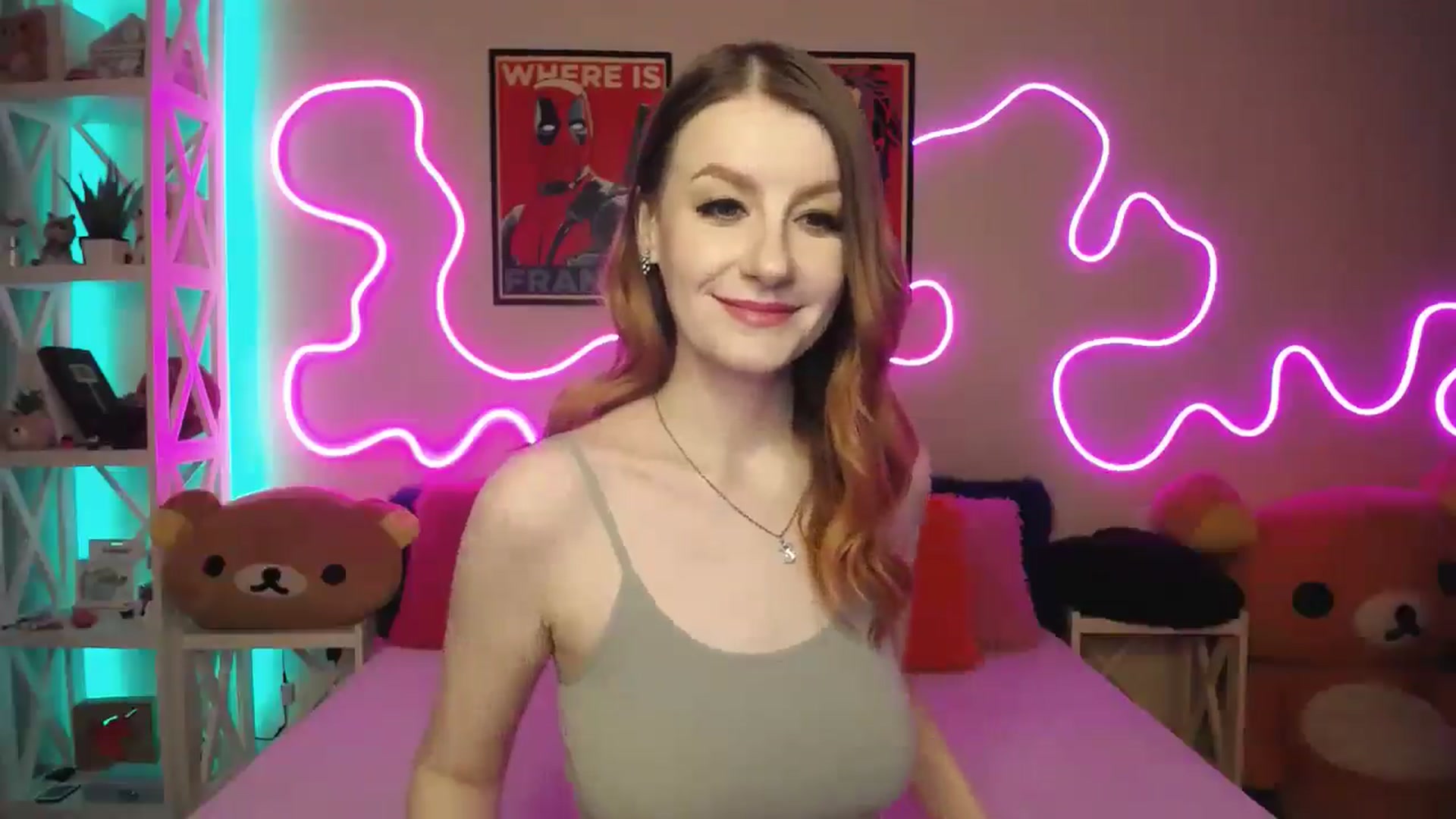 Gallery image thumbnail from HOWERGIRL's myfreecams stream on, 08/18/2025, 20:31 image 11 of 20