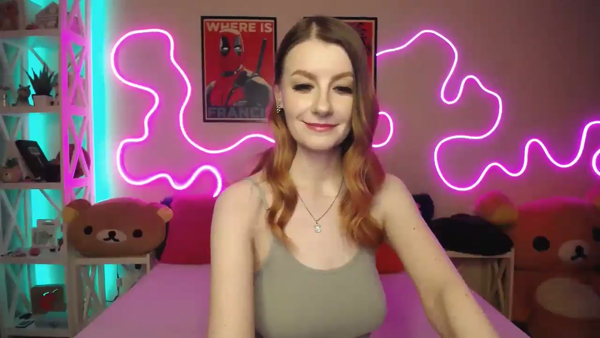 Gallery image thumbnail from HOWERGIRL's myfreecams stream on, 08/18/2025, 20:31 image 9 of 20