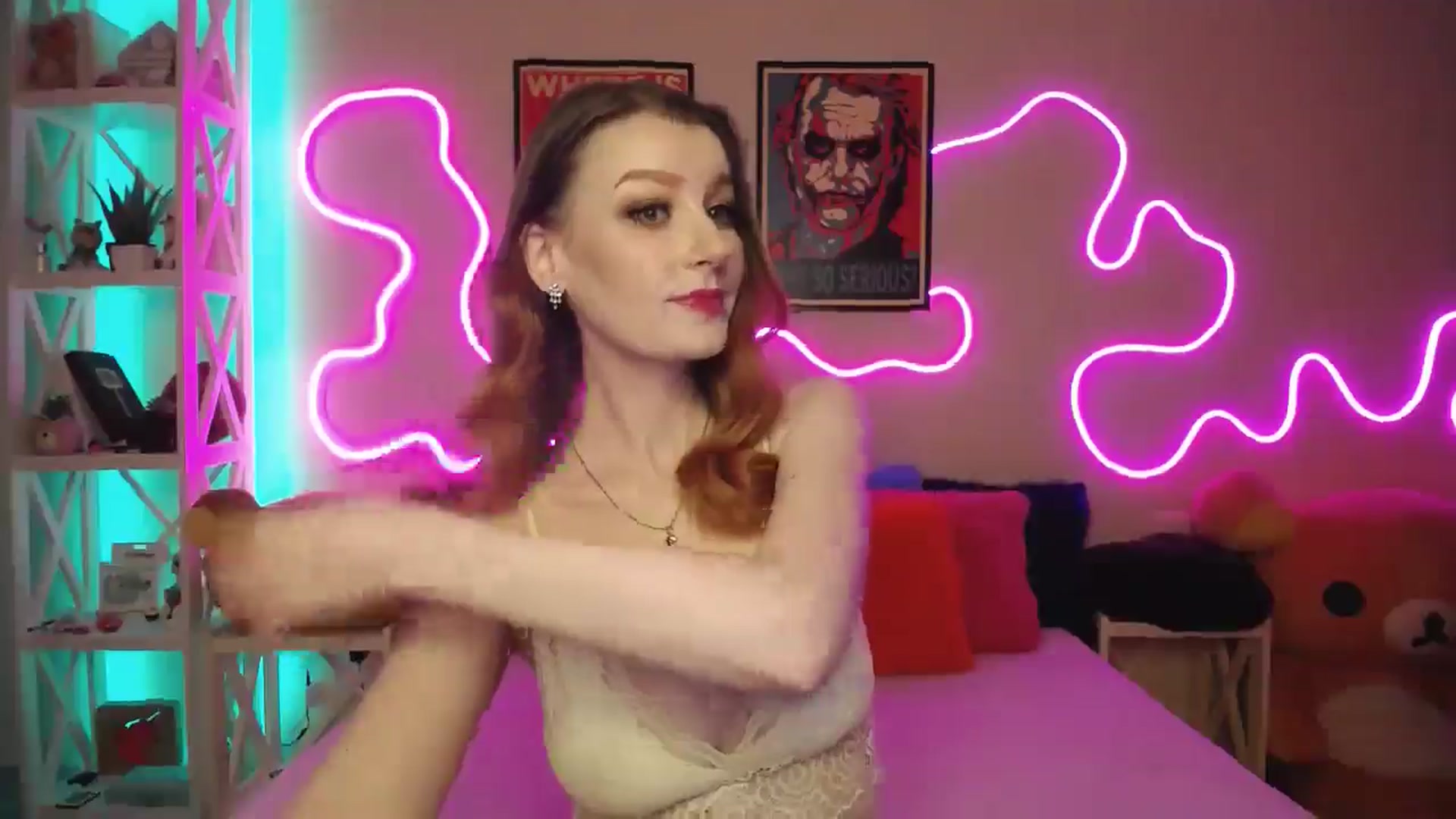Gallery image thumbnail from HOWERGIRL's myfreecams stream on, 08/25/2025, 18:37 image 16 of 20