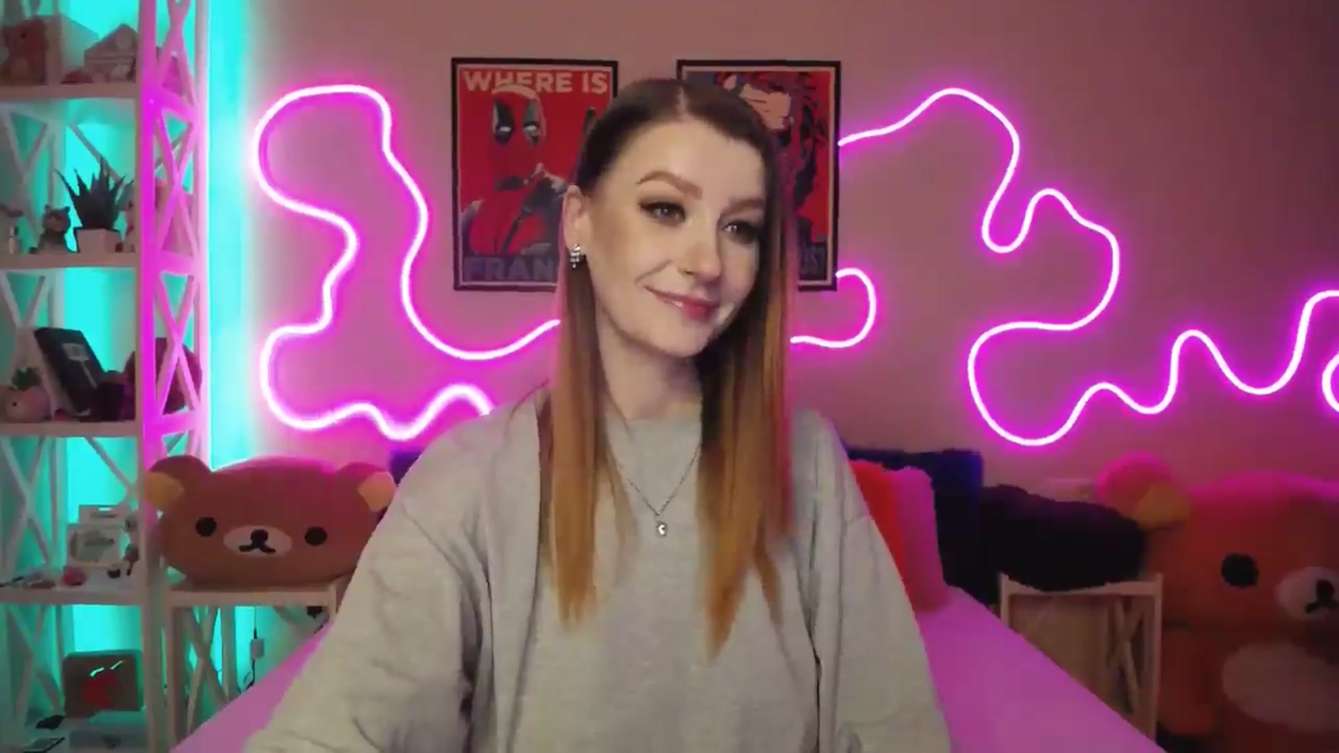 Gallery image thumbnail from HOWERGIRL's myfreecams stream on, 08/29/2025, 18:18 image 6 of 20