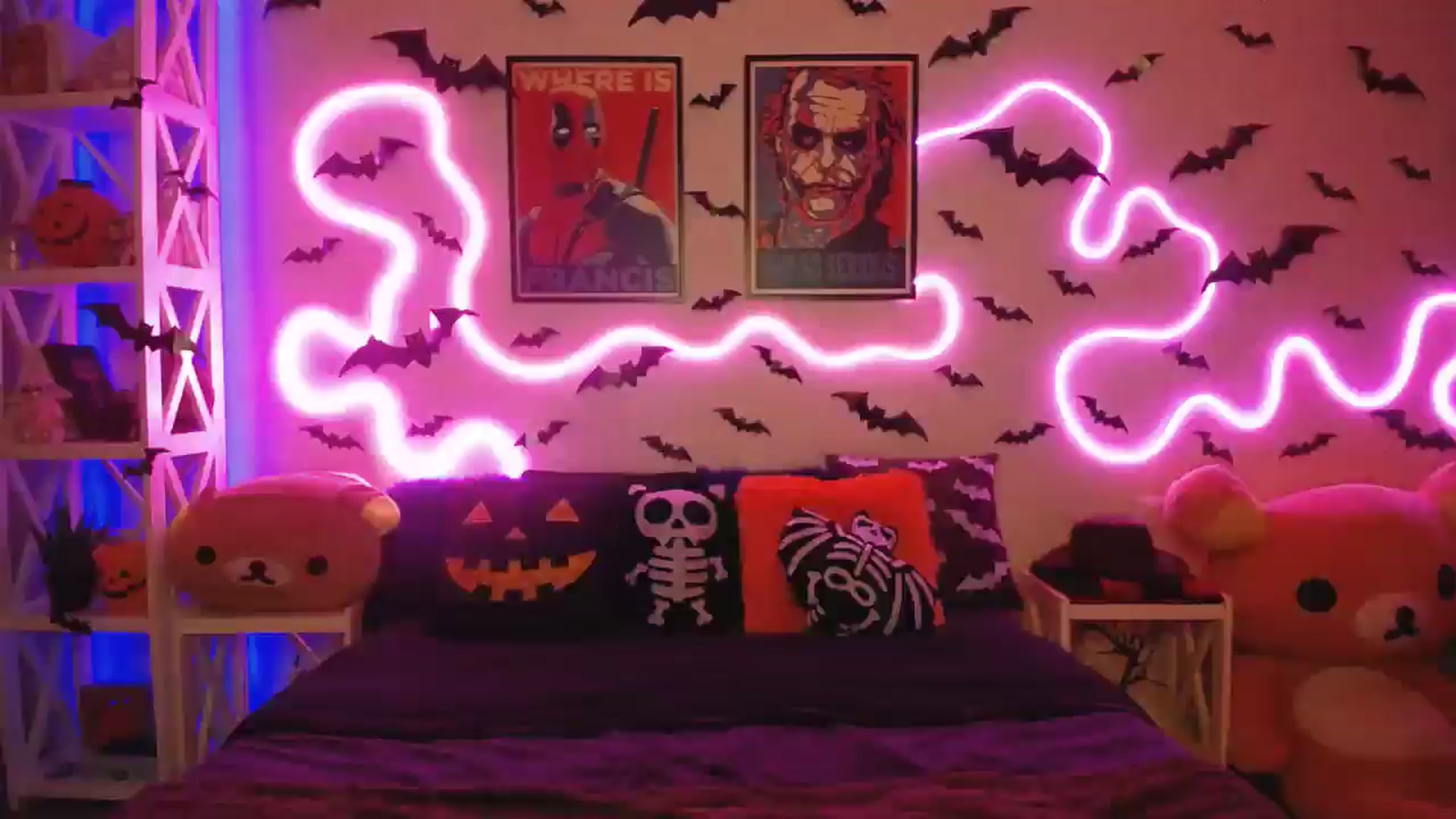Gallery image thumbnail from HOWERGIRL's myfreecams stream on, 10/17/2025, 17:57 image 11 of 20