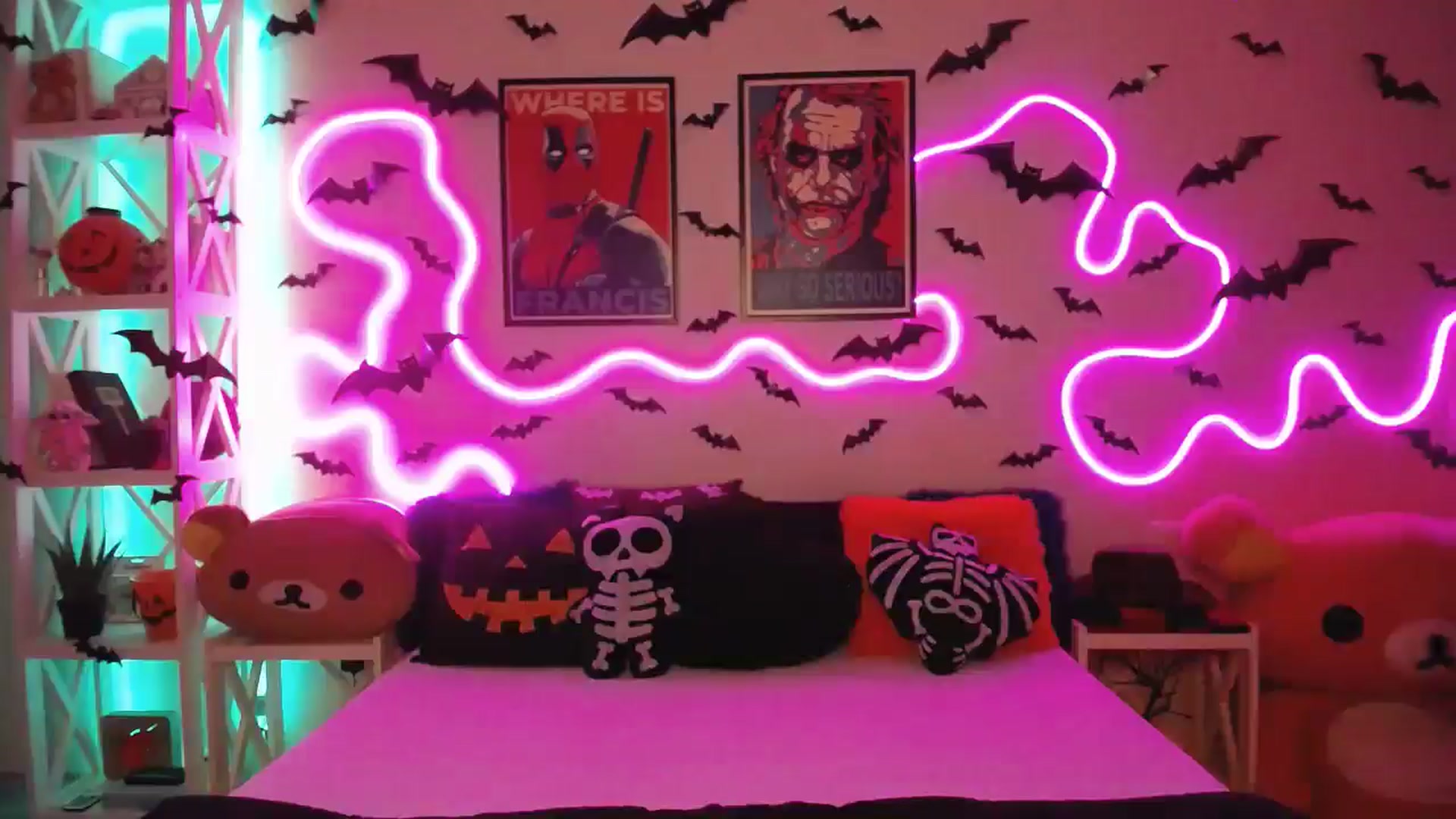 Gallery image thumbnail from HOWERGIRL's myfreecams stream on, 10/23/2025, 18:42 image 2 of 20