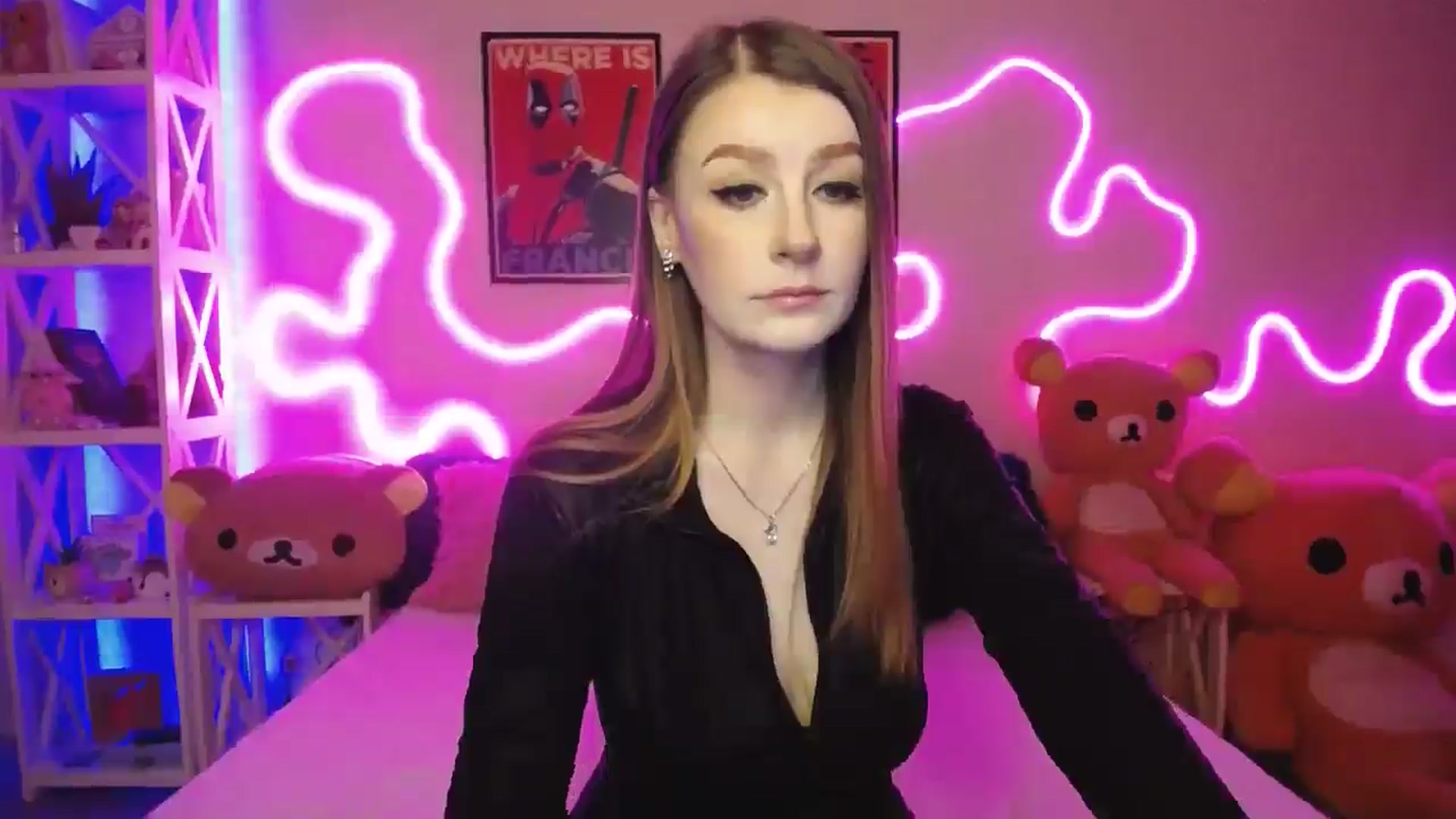 Gallery image thumbnail from HOWERGIRL's myfreecams stream on, 11/09/2025, 18:12 image 20 of 20