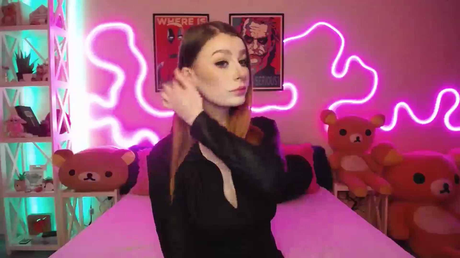 Gallery image thumbnail from HOWERGIRL's myfreecams stream on, 11/09/2025, 18:12 image 13 of 20