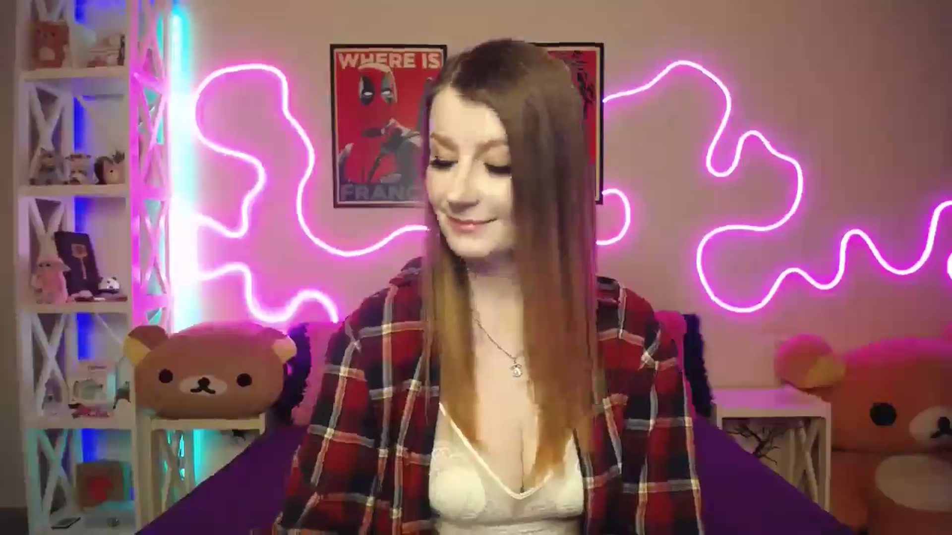 Gallery image thumbnail from HOWERGIRL's myfreecams stream on, 12/05/2025, 18:54 image 17 of 20