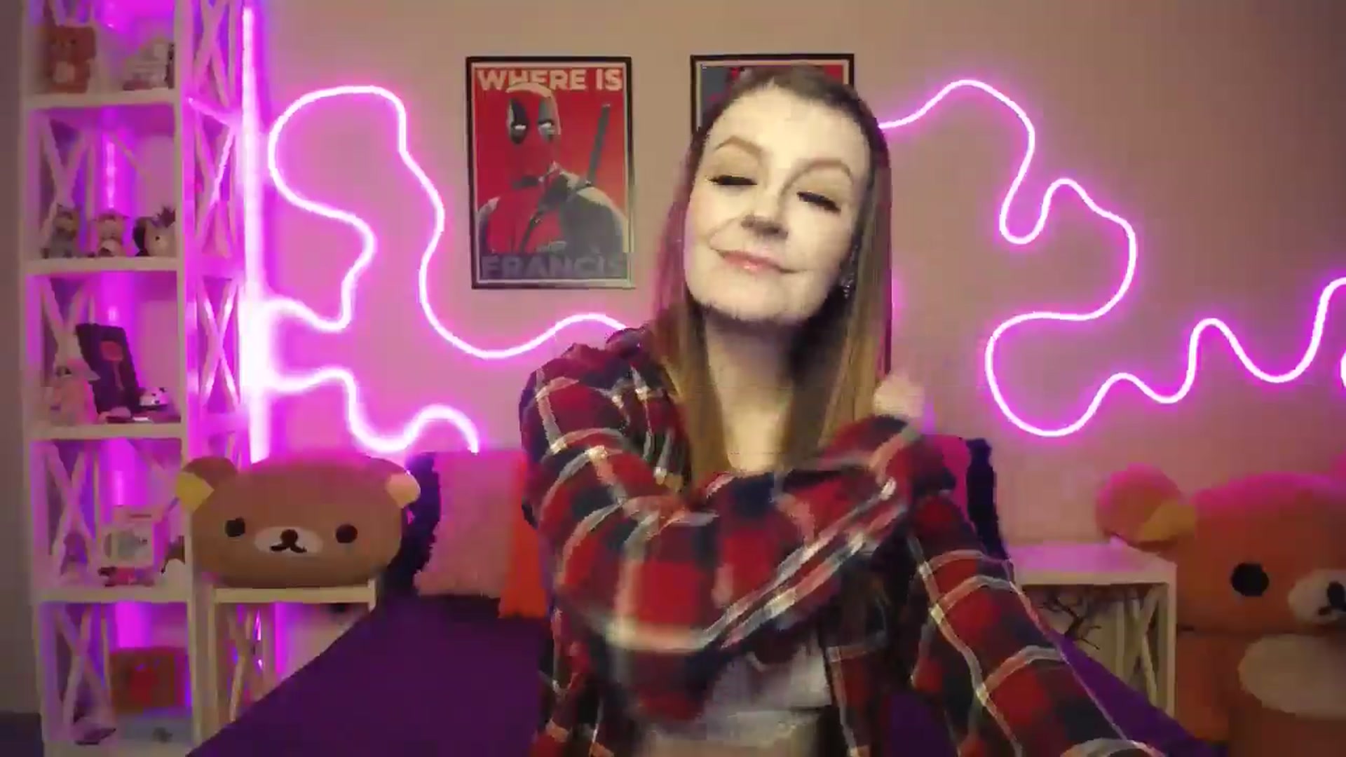 Gallery image thumbnail from HOWERGIRL's myfreecams stream on, 12/05/2025, 18:54 image 18 of 20