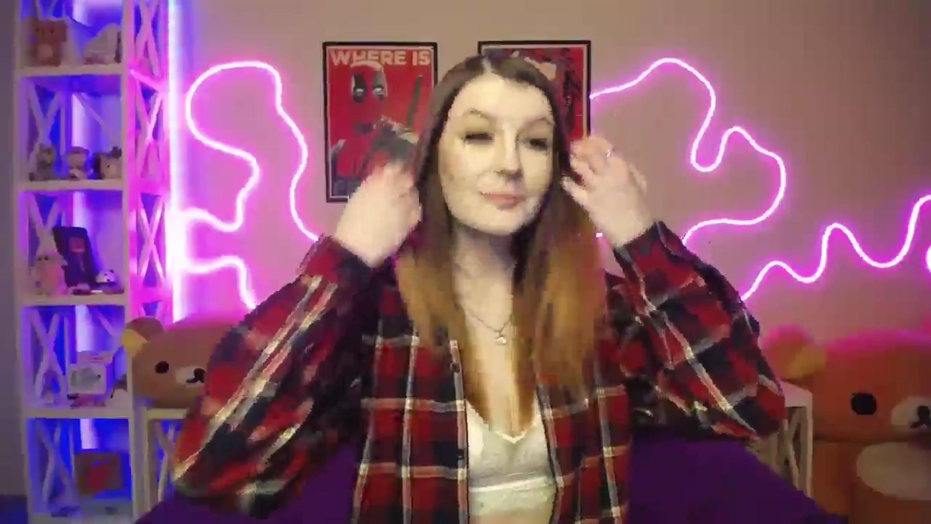 Gallery image thumbnail from HOWERGIRL's myfreecams stream on, 12/05/2025, 18:54 image 10 of 20