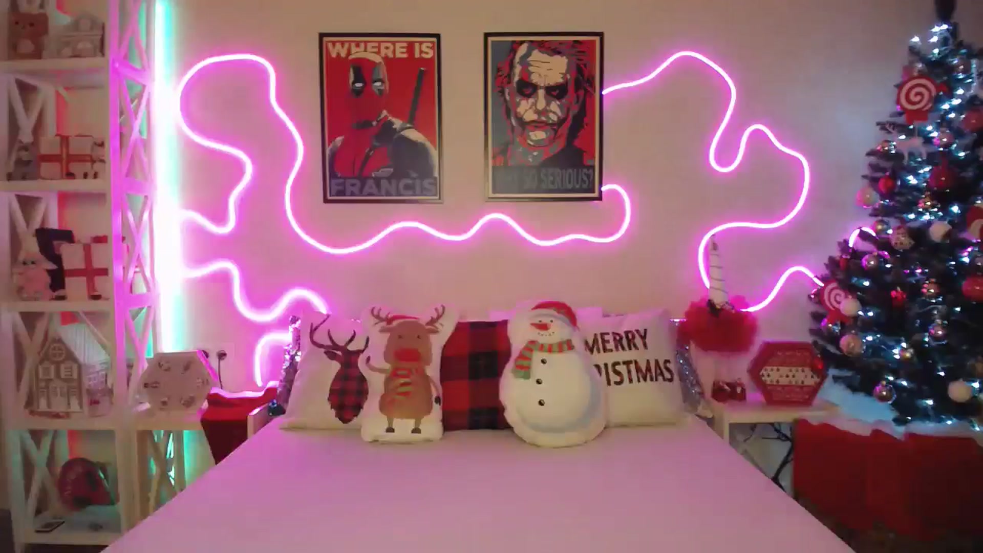Gallery image thumbnail from HOWERGIRL's myfreecams stream on, 12/22/2025, 20:20 image 6 of 20