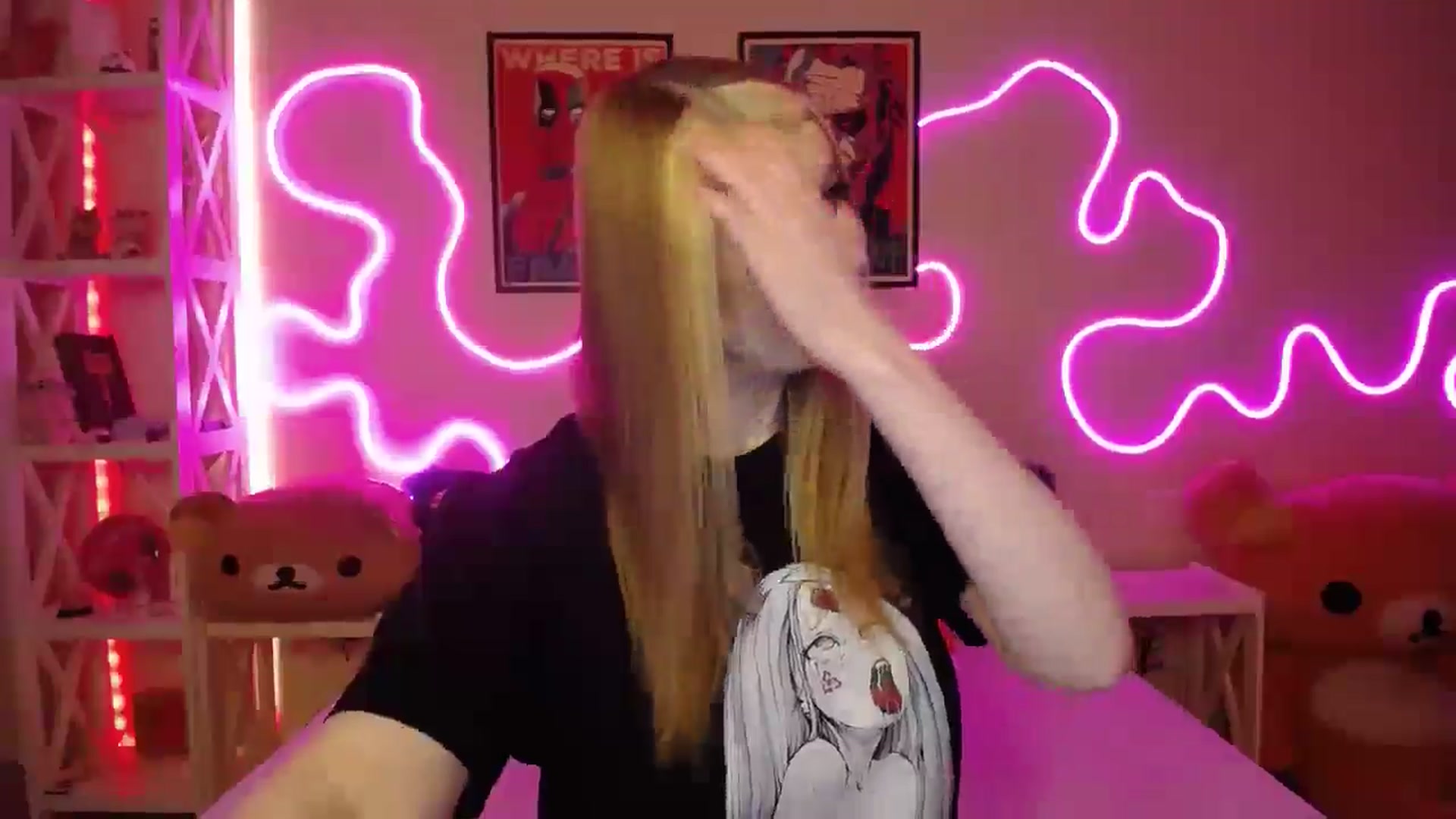Gallery image thumbnail from HOWERGIRL's myfreecams stream on, 02/02/2026, 18:57 image 12 of 20