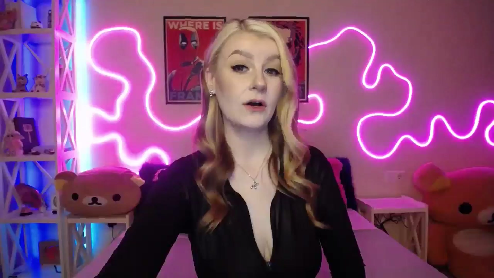 Gallery image thumbnail from HOWERGIRL's myfreecams stream on, 02/24/2026, 16:01 image 4 of 20