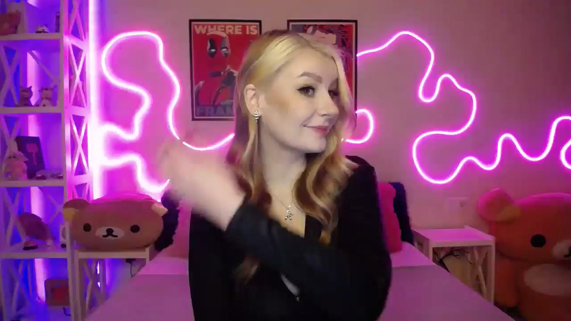 Gallery image thumbnail from HOWERGIRL's myfreecams stream on, 02/24/2026, 17:01 image 11 of 20