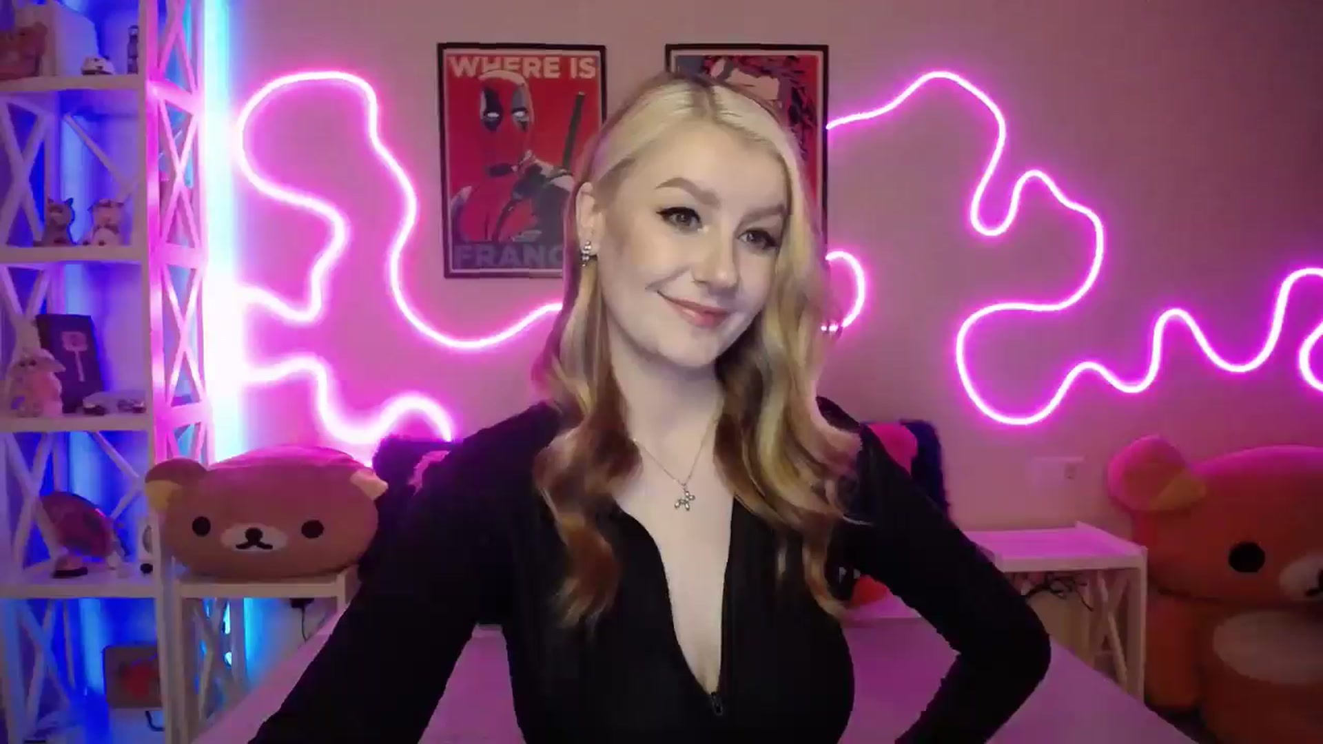 Gallery image thumbnail from HOWERGIRL's myfreecams stream on, 02/24/2026, 17:01 image 6 of 20