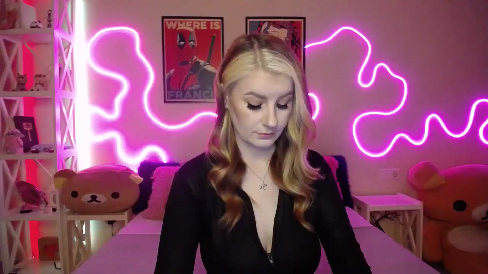 Gallery image thumbnail from HOWERGIRL's myfreecams stream on, 02/24/2026, 17:01 image 12 of 20