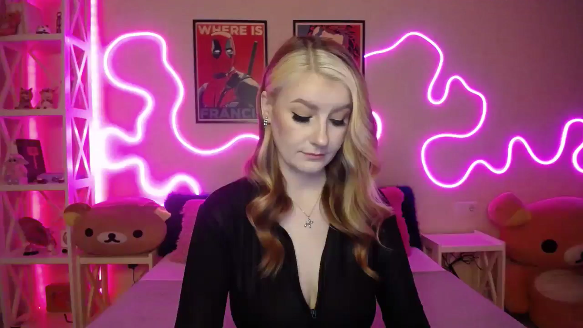 Gallery image thumbnail from HOWERGIRL's myfreecams stream on, 02/24/2026, 17:01 image 7 of 20