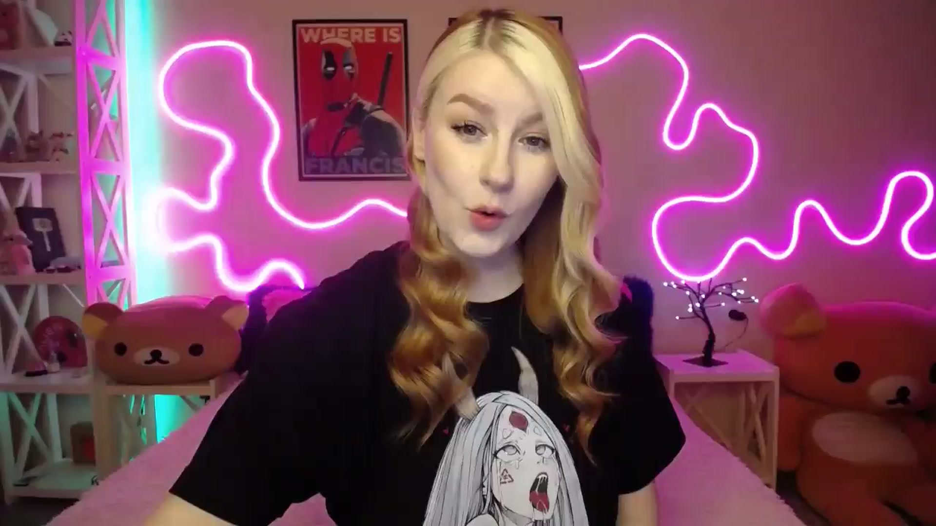 Gallery image thumbnail from HOWERGIRL's myfreecams stream on, 04/20/2026, 16:11 image 16 of 20