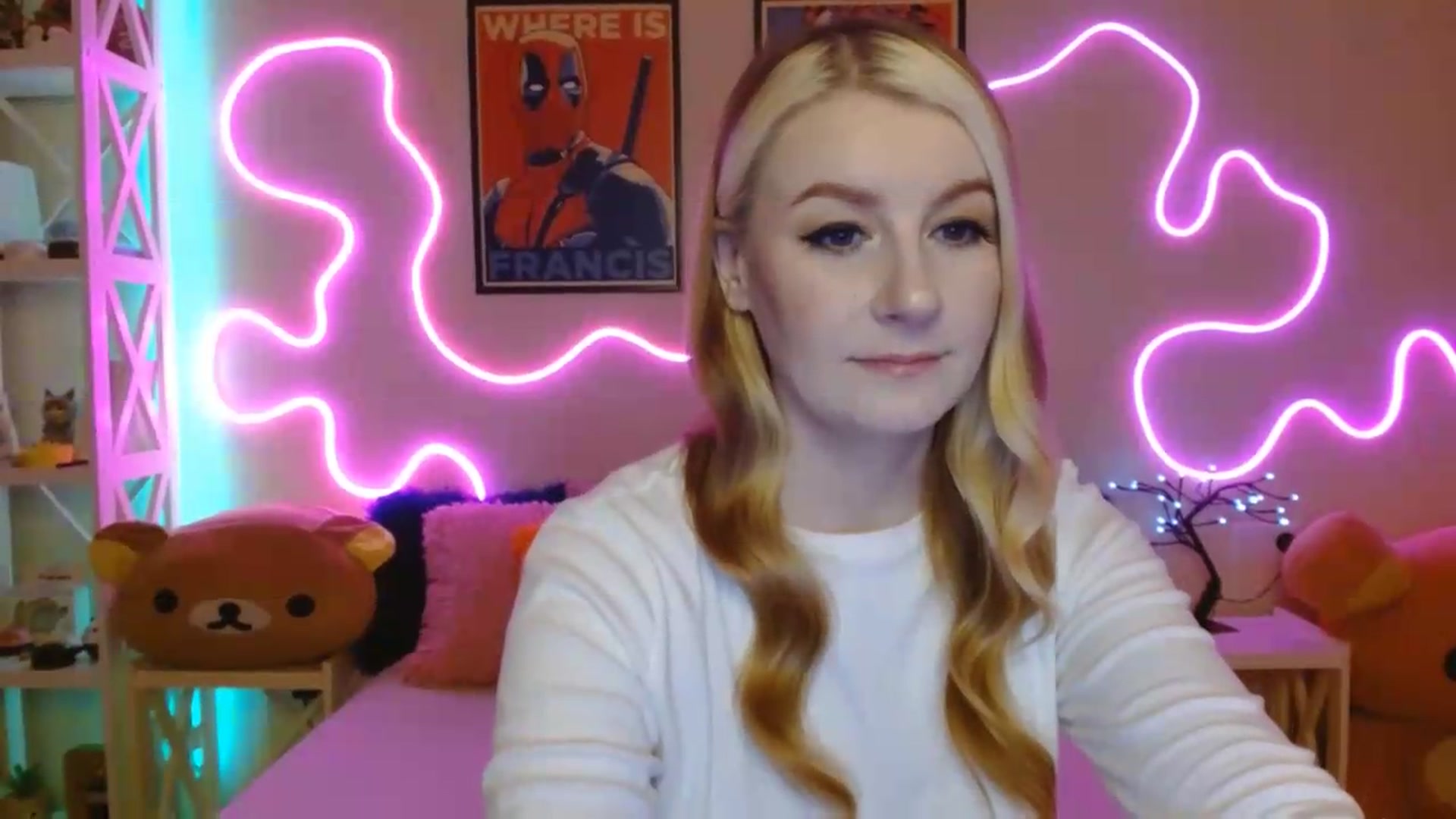 Gallery image thumbnail from HOWERGIRL's myfreecams stream on, 06/29/2026, 17:21 image 16 of 20