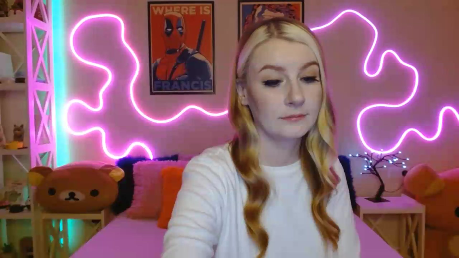 Gallery image thumbnail from HOWERGIRL's myfreecams stream on, 06/29/2026, 17:21 image 14 of 20
