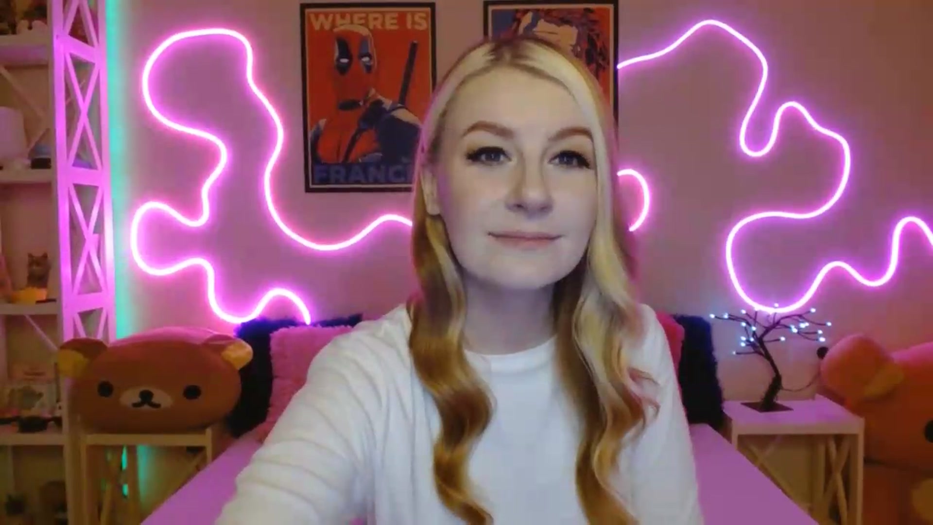Gallery image thumbnail from HOWERGIRL's myfreecams stream on, 06/29/2026, 17:21 image 3 of 20