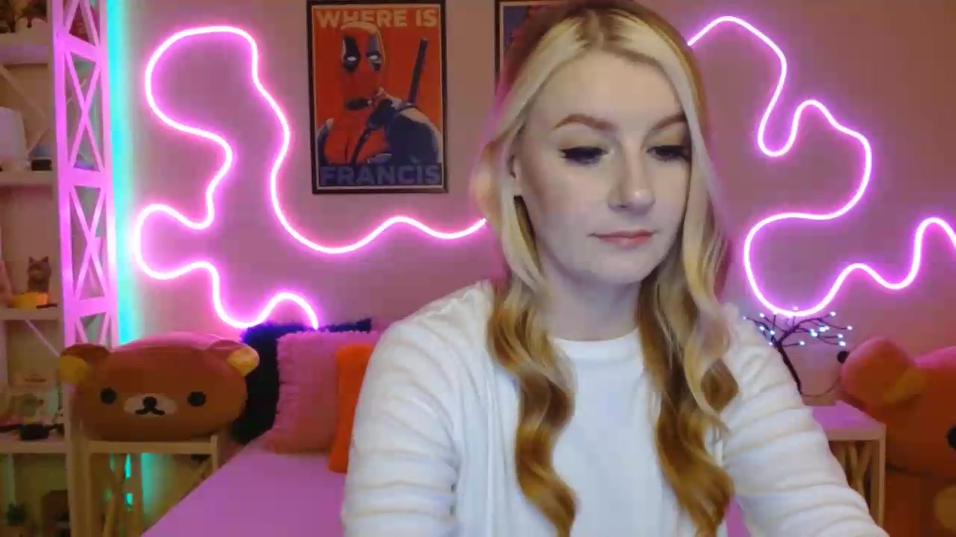 Gallery image thumbnail from HOWERGIRL's myfreecams stream on, 06/29/2026, 18:07 image 12 of 20