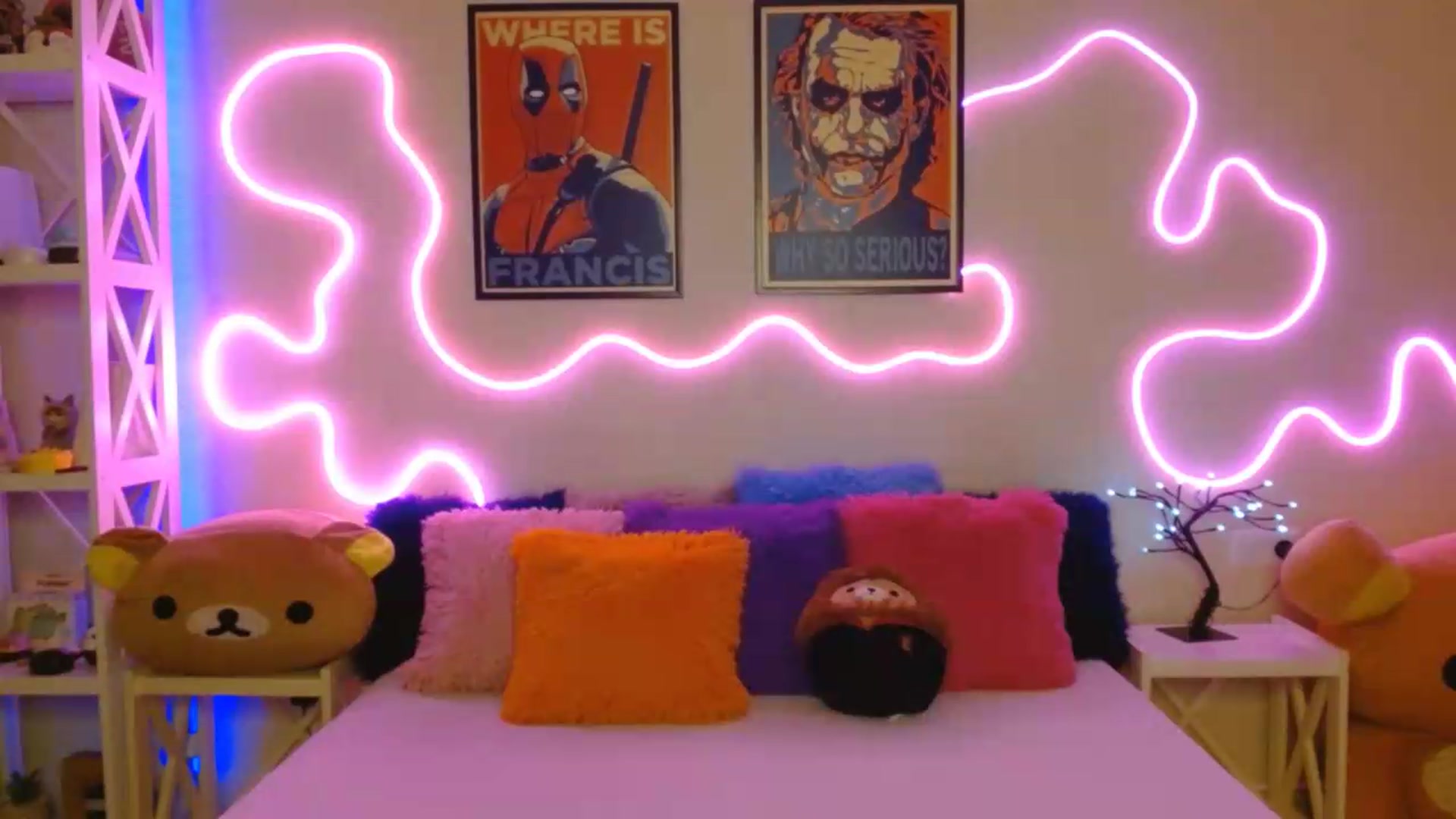 Gallery image thumbnail from HOWERGIRL's myfreecams stream on, 06/29/2026, 18:07 image 4 of 20