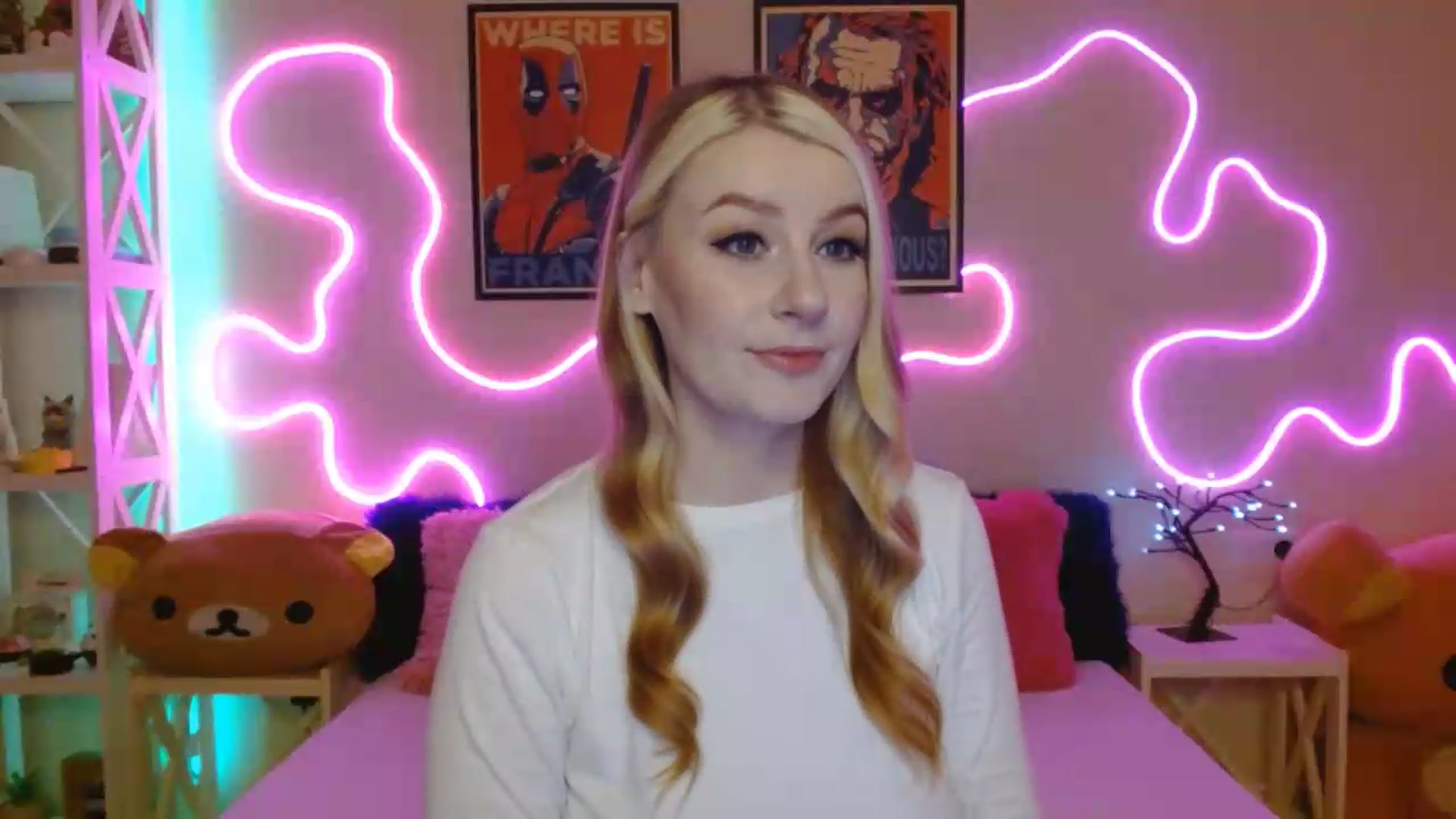 Gallery image thumbnail from HOWERGIRL's myfreecams stream on, 06/29/2026, 18:07 image 7 of 20