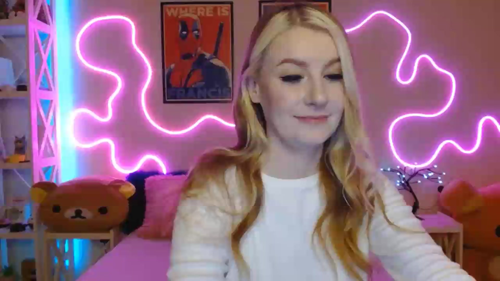 Gallery image thumbnail from HOWERGIRL's myfreecams stream on, 06/29/2026, 18:07 image 1 of 20