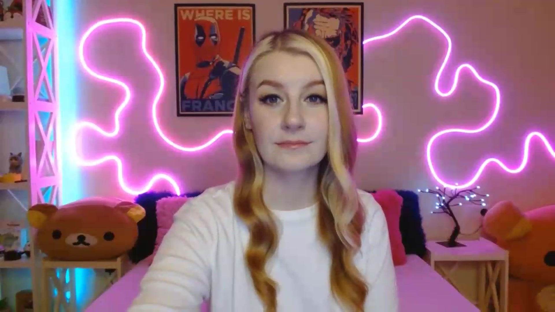 Gallery image thumbnail from HOWERGIRL's myfreecams stream on, 06/29/2026, 21:03 image 6 of 20
