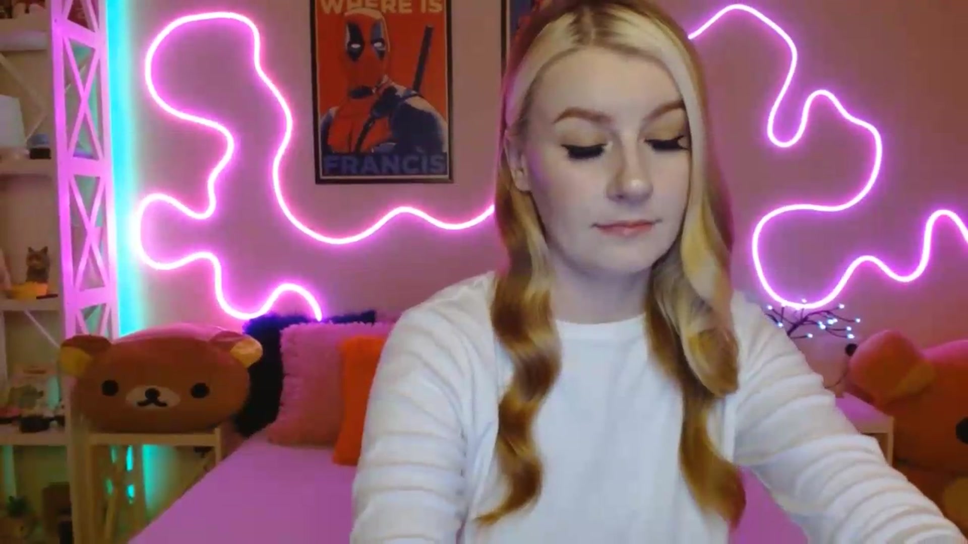 Gallery image thumbnail from HOWERGIRL's myfreecams stream on, 06/29/2026, 21:03 image 2 of 20