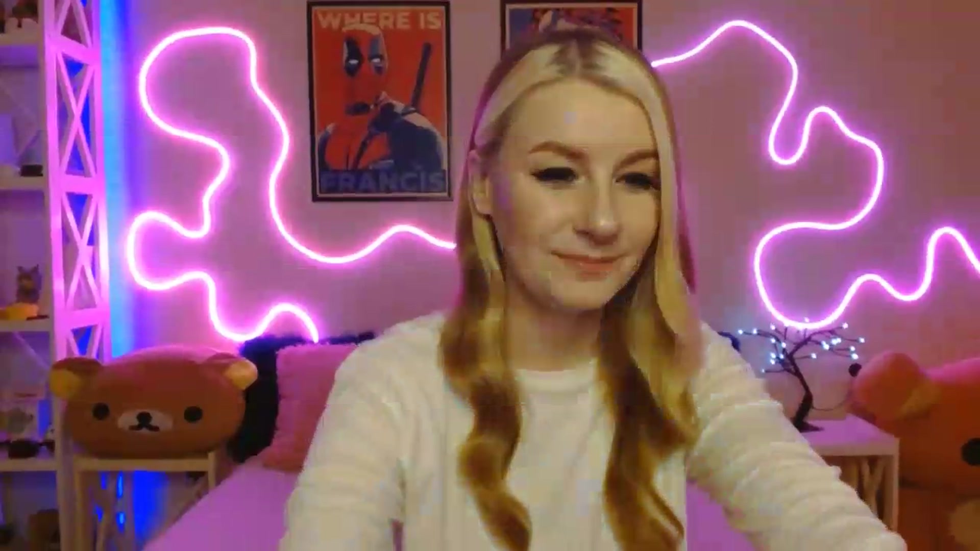 Gallery image thumbnail from HOWERGIRL's myfreecams stream on, 06/29/2026, 21:03 image 5 of 20
