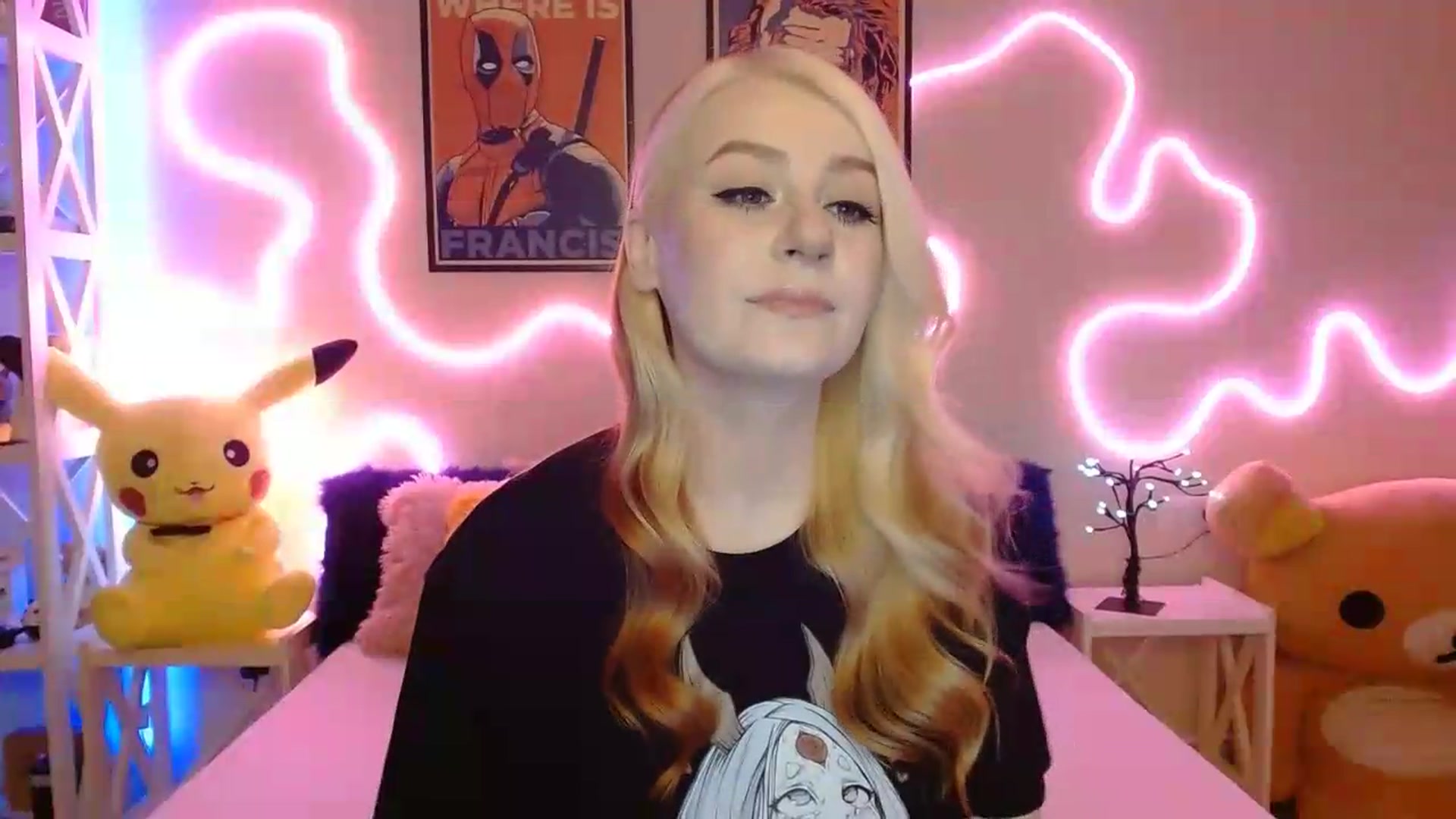 Gallery image thumbnail from HOWERGIRL's myfreecams stream on, 07/01/2026, 19:03 image 3 of 20