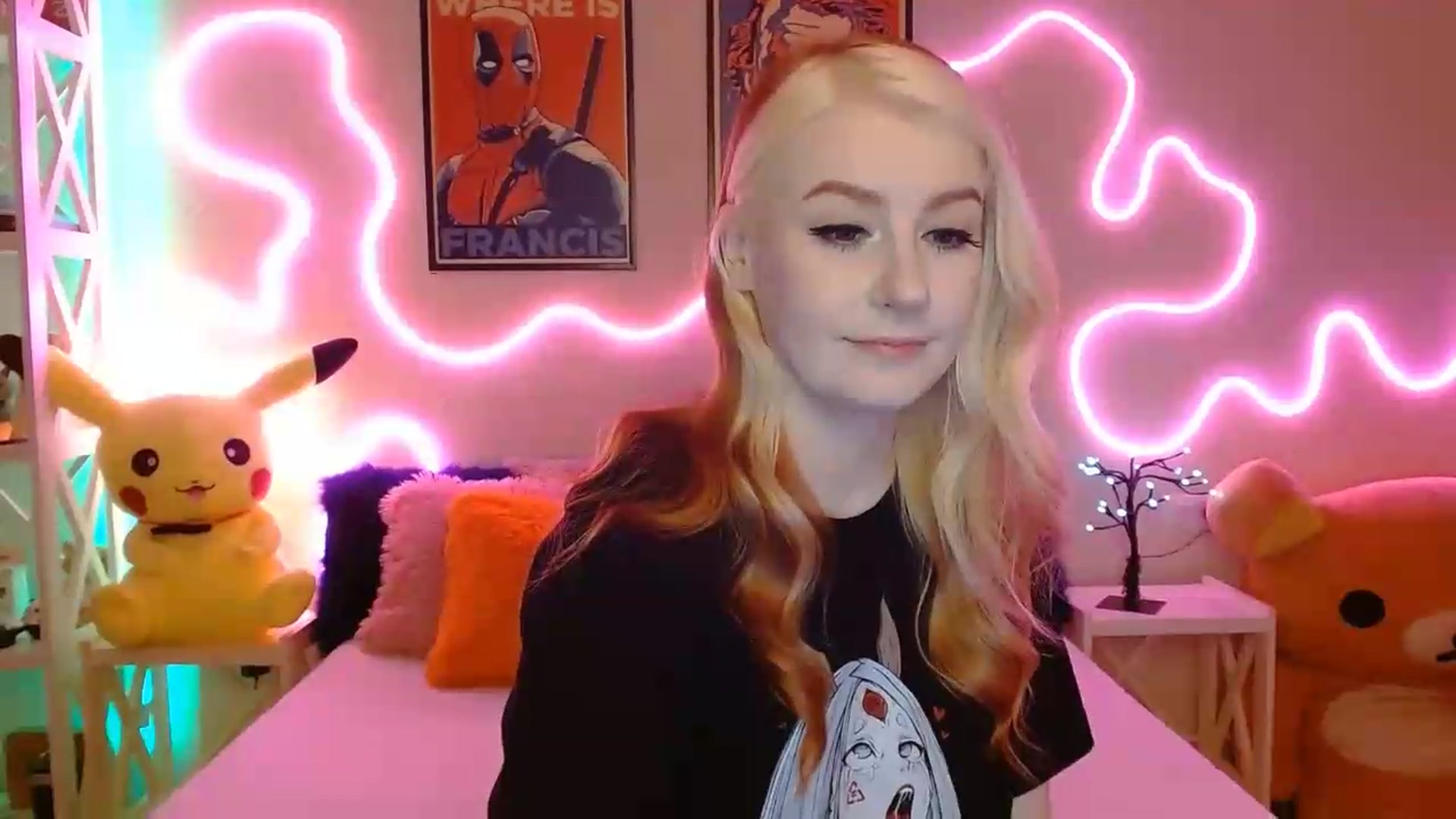 Gallery image thumbnail from HOWERGIRL's myfreecams stream on, 07/01/2026, 19:03 image 10 of 20