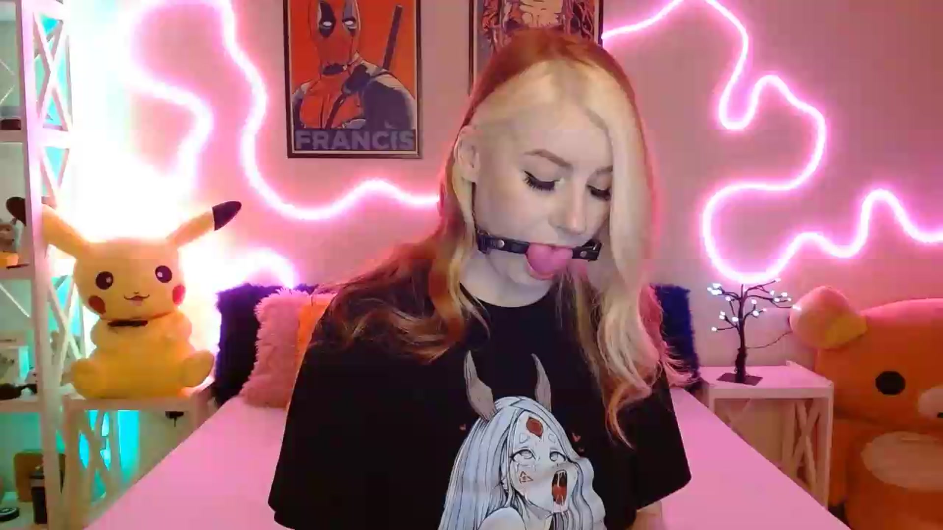 Gallery image thumbnail from HOWERGIRL's myfreecams stream on, 07/01/2026, 19:03 image 1 of 20