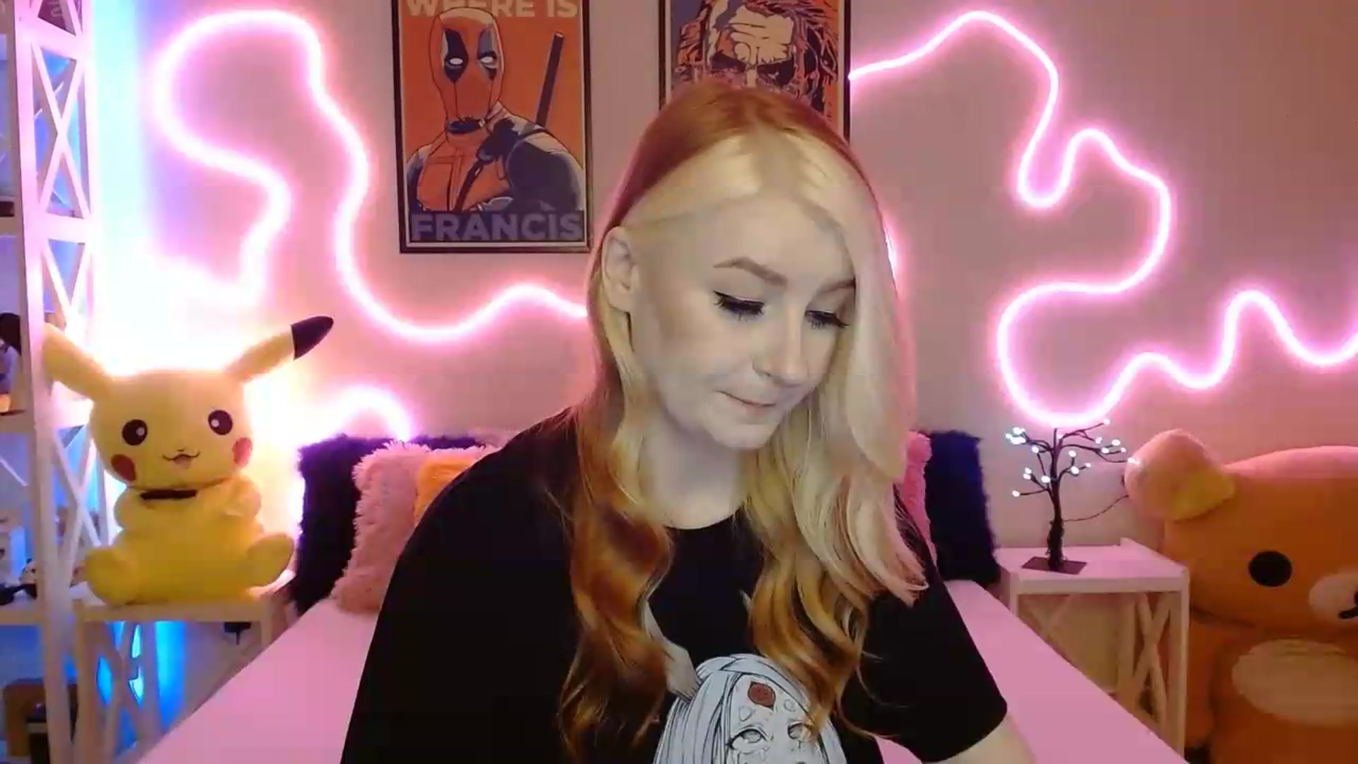 Gallery image thumbnail from HOWERGIRL's myfreecams stream on, 07/01/2026, 19:03 image 6 of 20