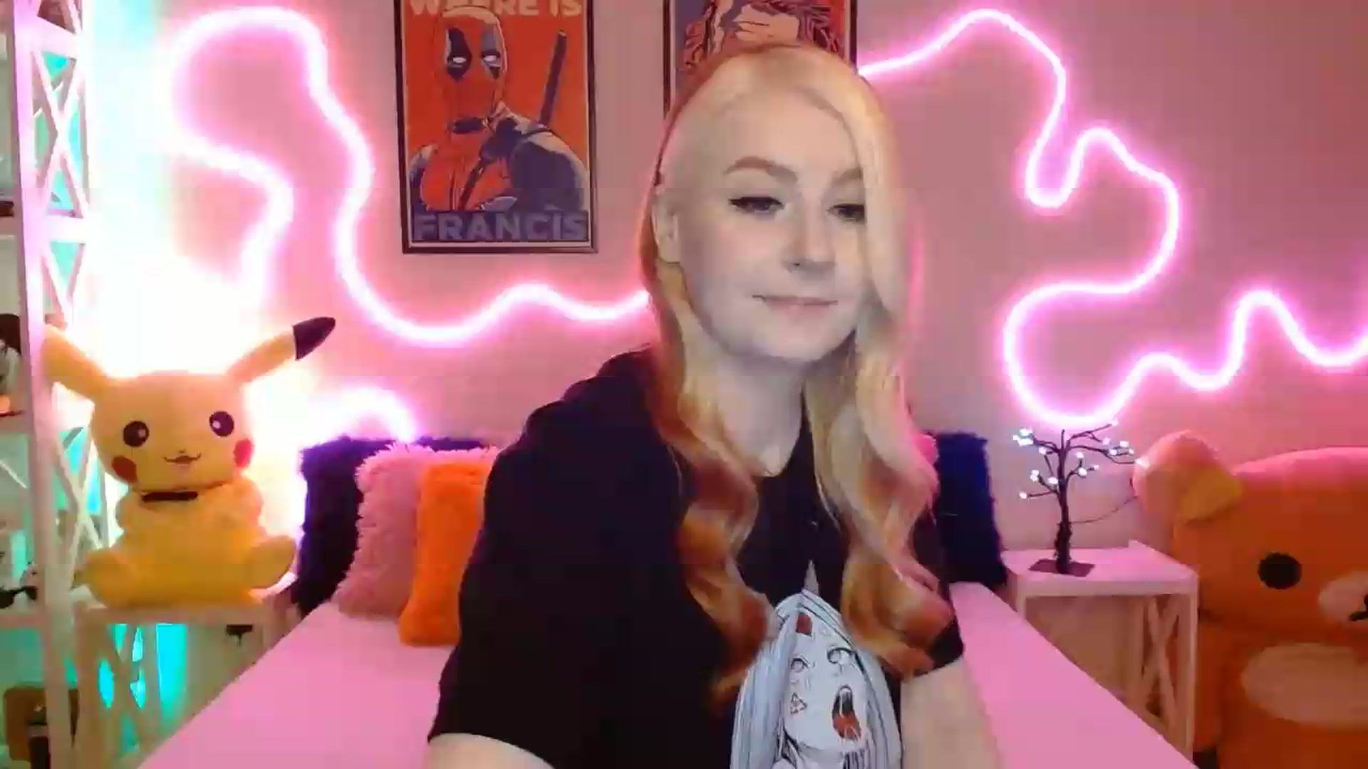 Gallery image thumbnail from HOWERGIRL's myfreecams stream on, 07/01/2026, 19:03 image 7 of 20
