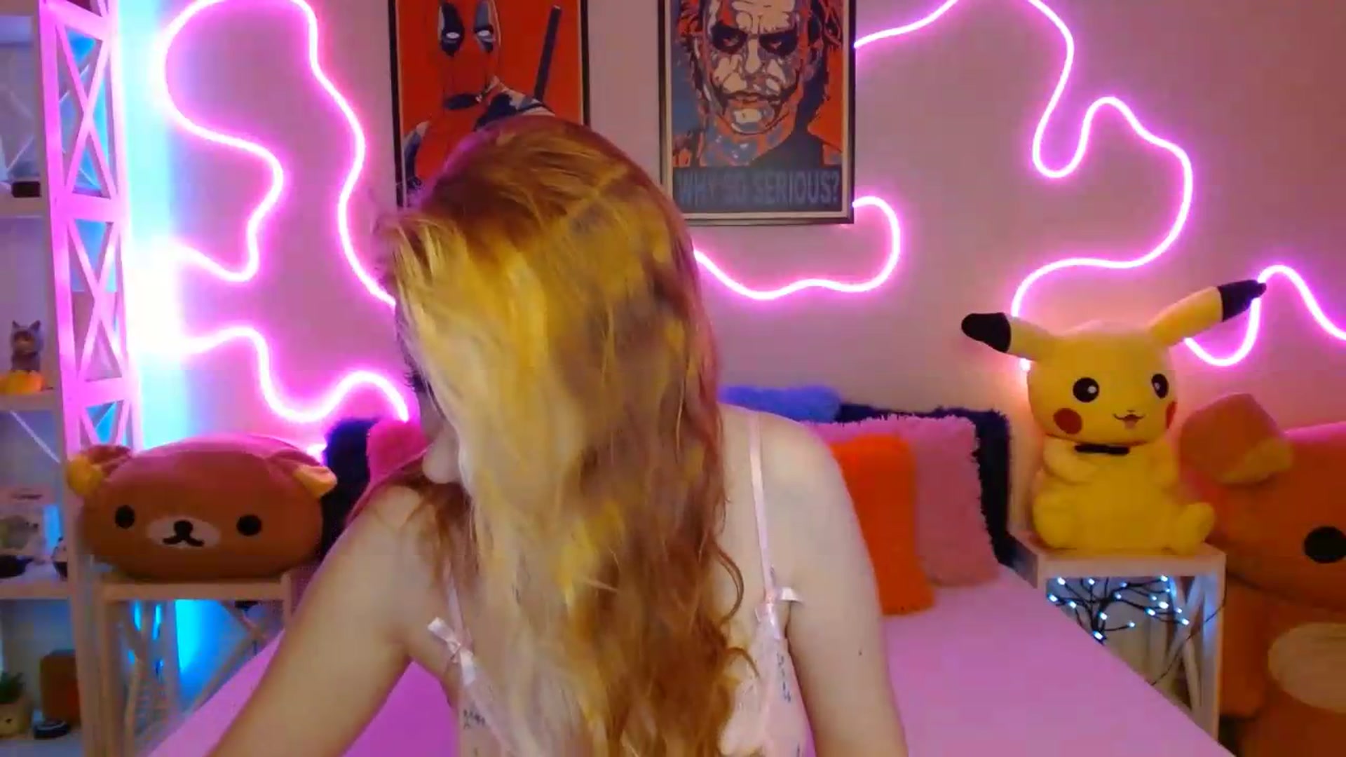 Gallery image thumbnail from HOWERGIRL's myfreecams stream on, 08/29/2026, 18:32 image 18 of 20