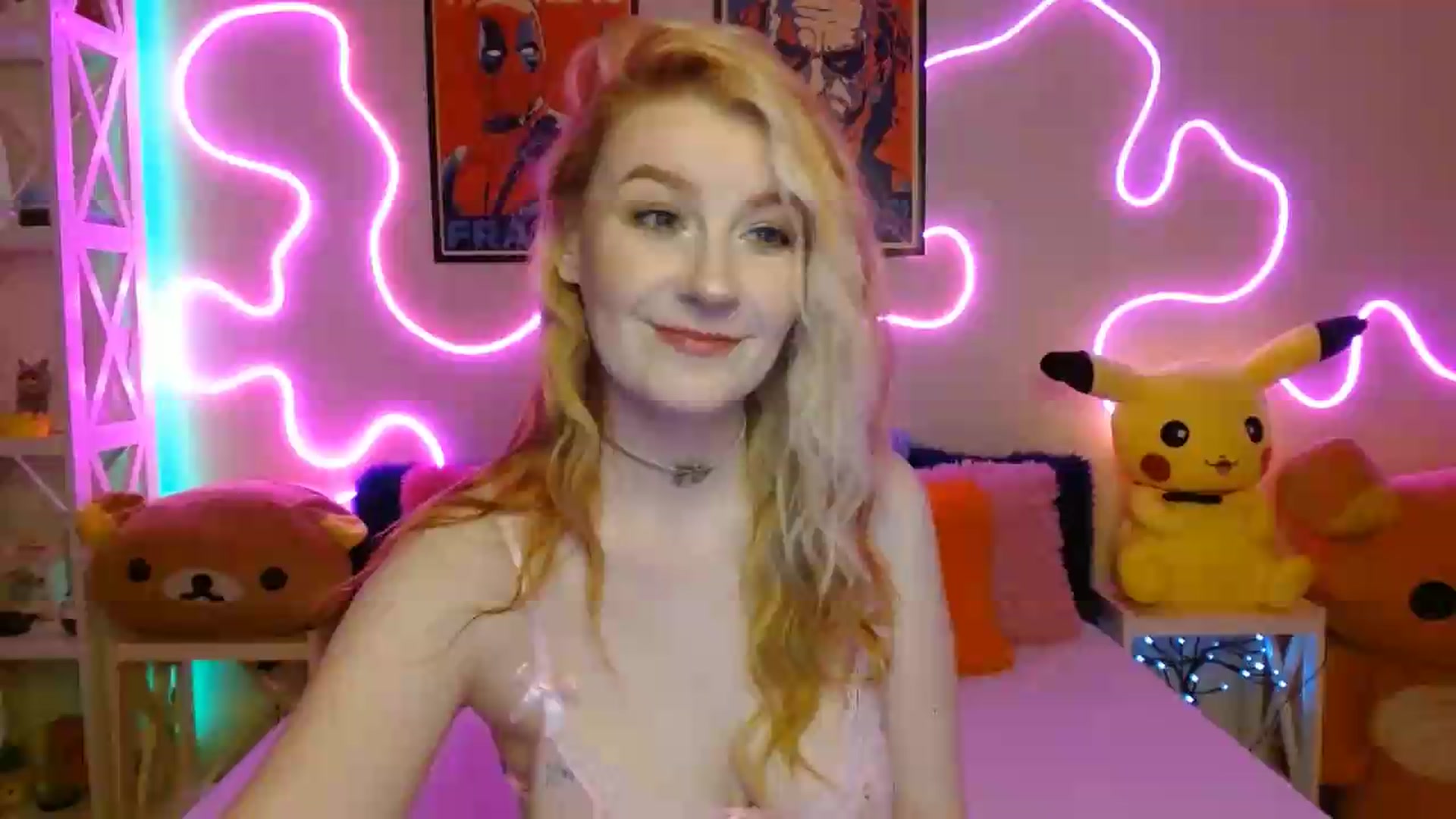 Gallery image thumbnail from HOWERGIRL's myfreecams stream on, 08/29/2026, 18:32 image 1 of 20