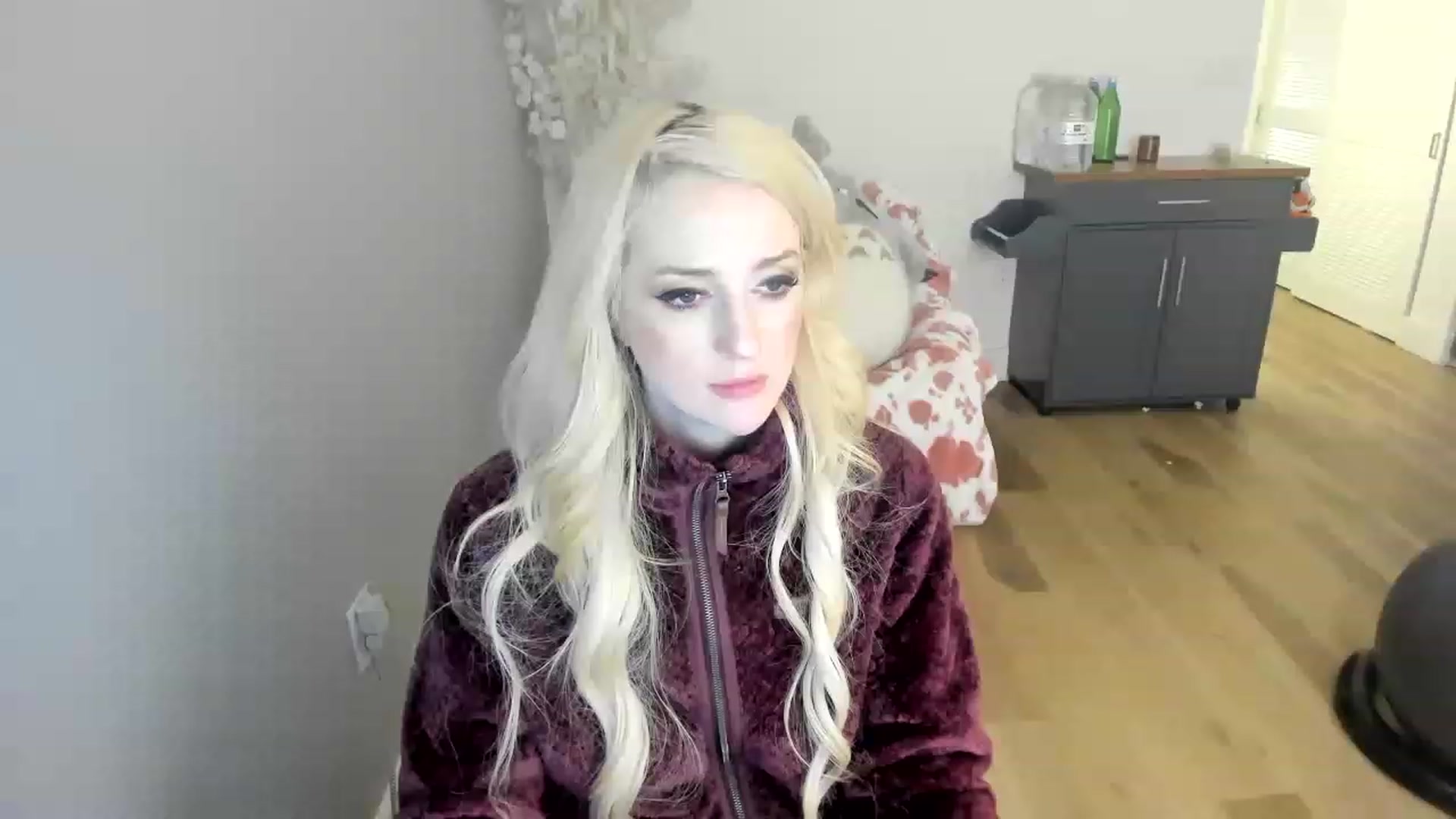 Gallery image thumbnail from HUGECockDomme's myfreecams stream on, 12/25/2022, 09:45 image 19 of 20
